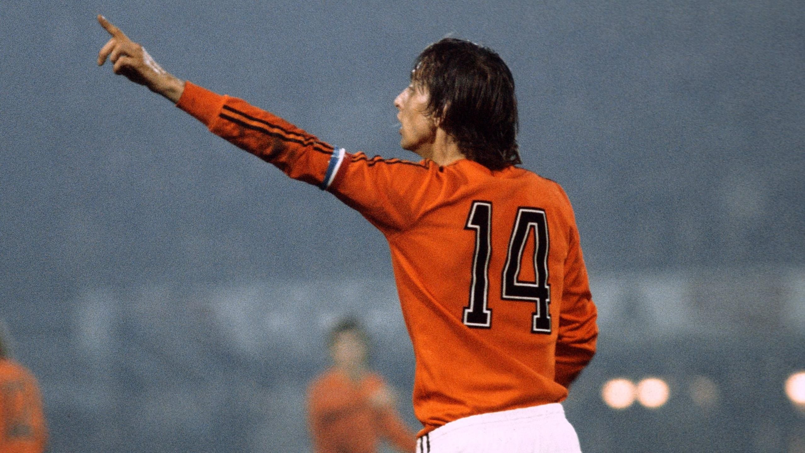 Johan Cruyff: Why the Dutch master wore the famous number 14 shirt