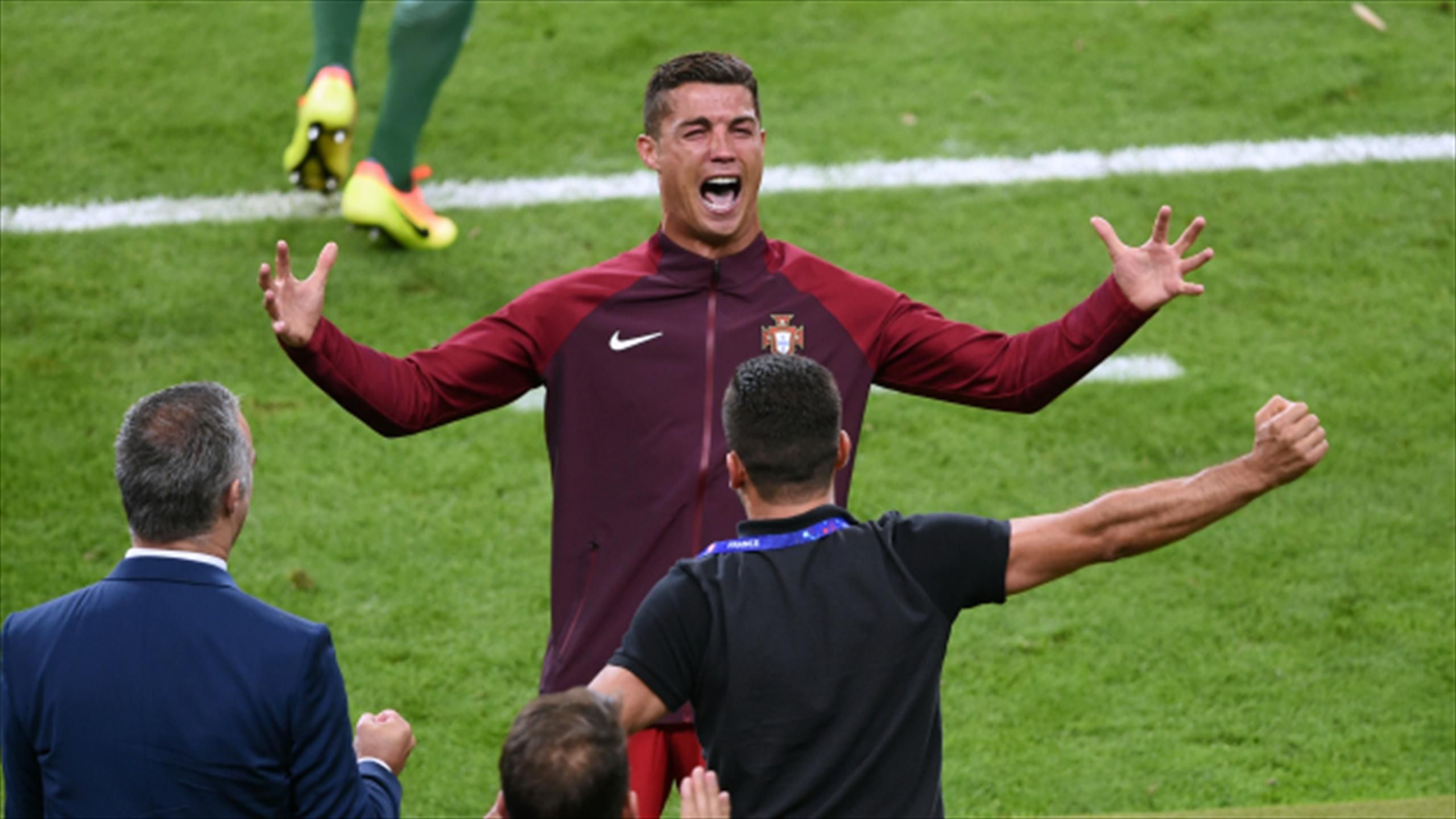 Cristiano Ronaldo: Euro 2016 final win is 'for all of Portugal, for all  immigrants, for all who believed in us', The Independent