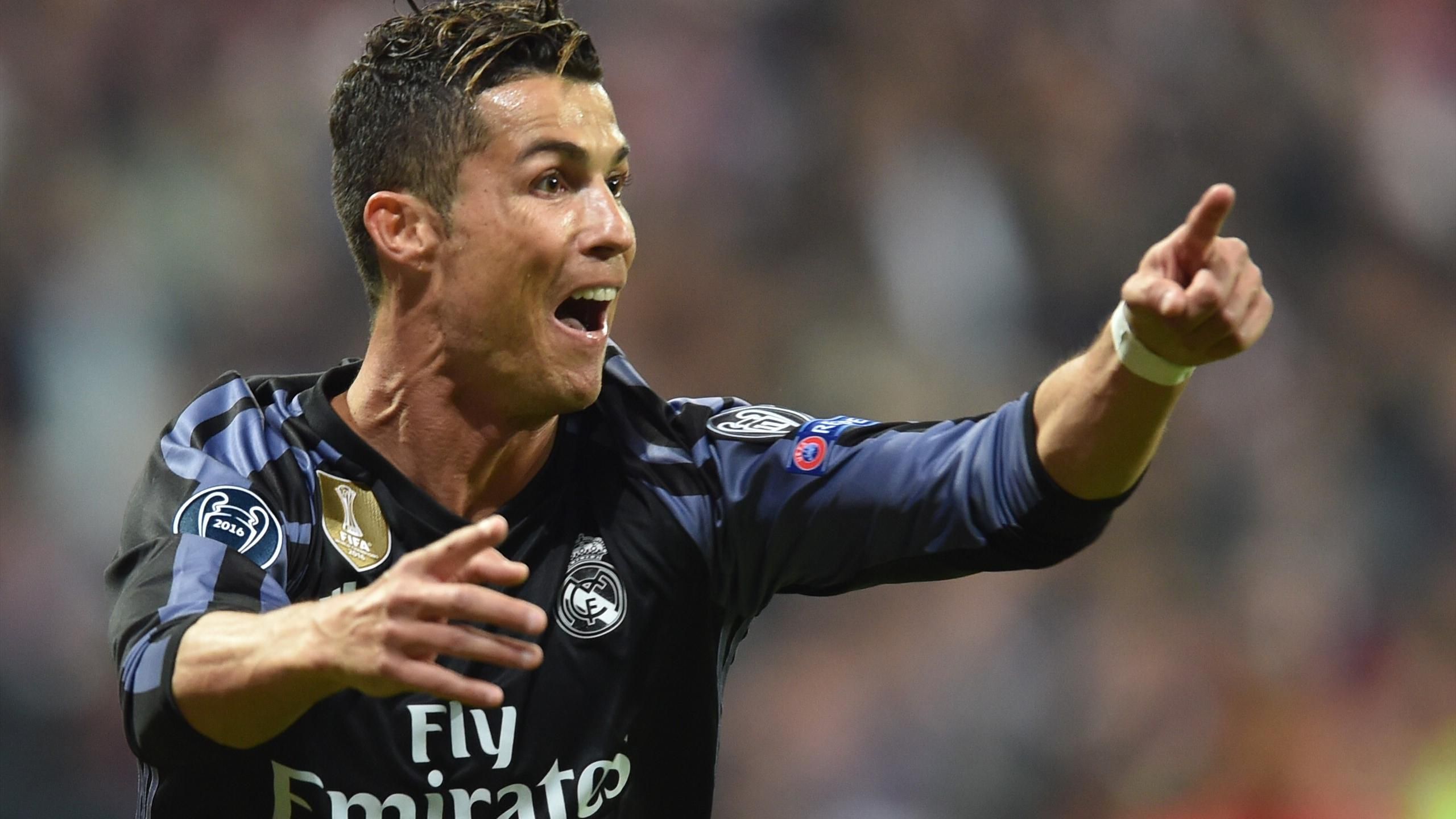 Cristiano Ronaldo reaches milestone as Real Madrid punish 10-man Bayern  Munich - Eurosport