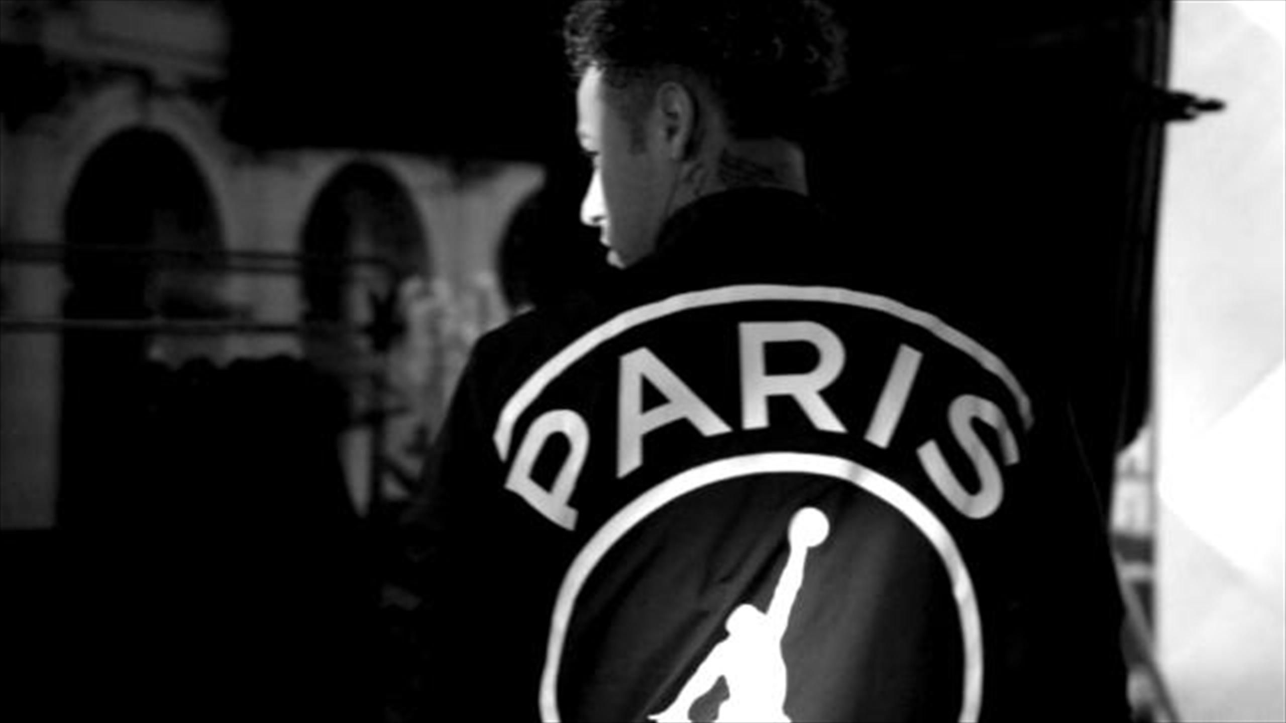 VIDEO PSG Neymar et Mbappe stars des nouveaux maillots Air Jordan