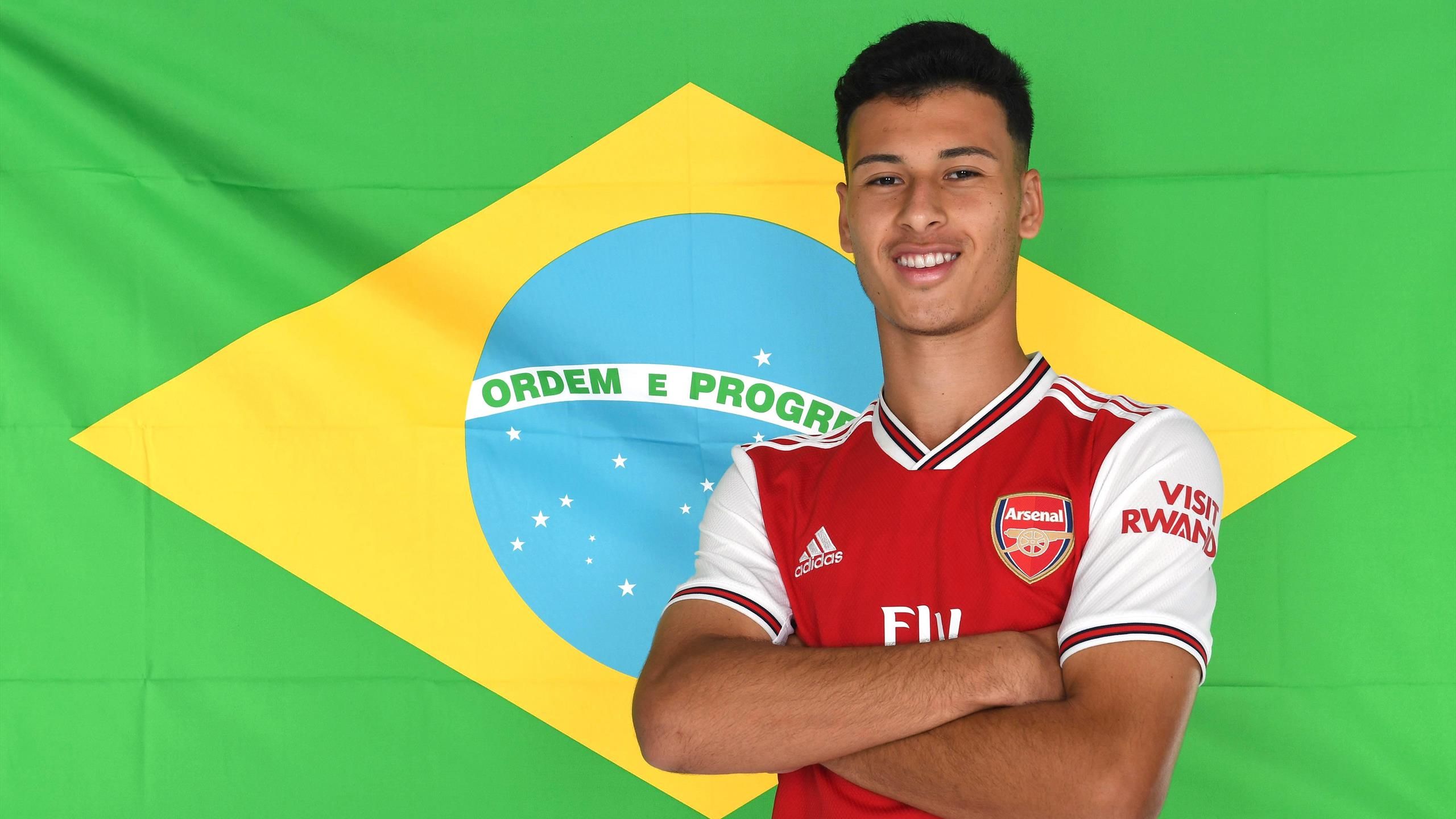 Arsenal signed store