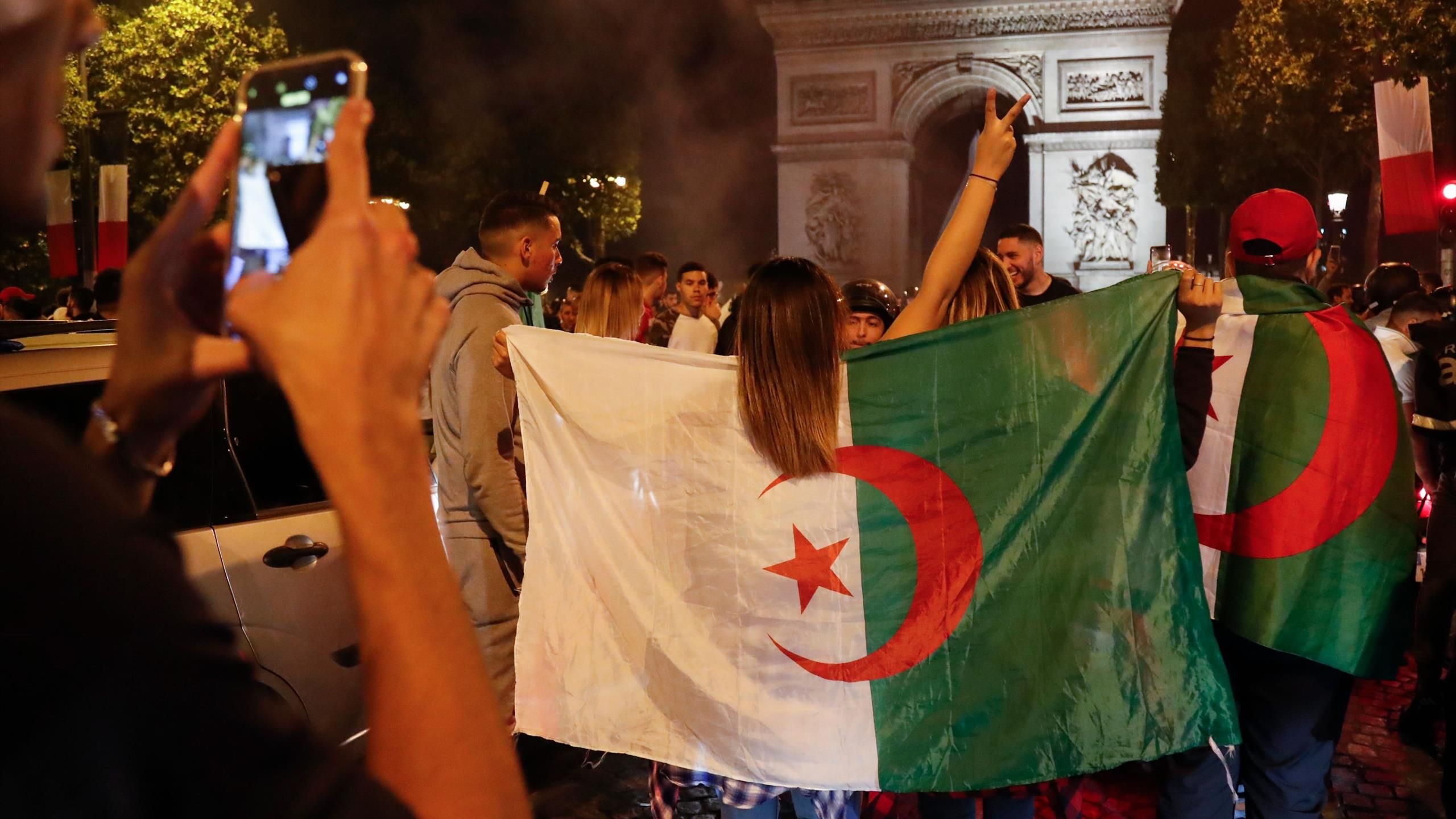 Pourquoi 2 étoiles sur le maillot de l'Algérie 2019 ?