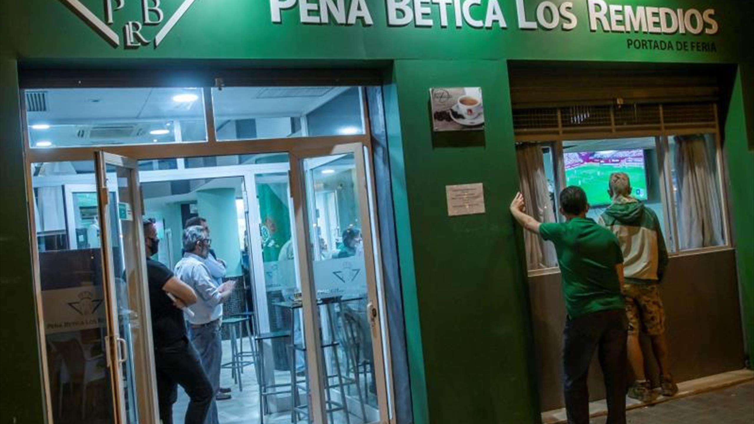 El Betis defraudó en el derbi del retorno y se aleja aún más de Europa ...