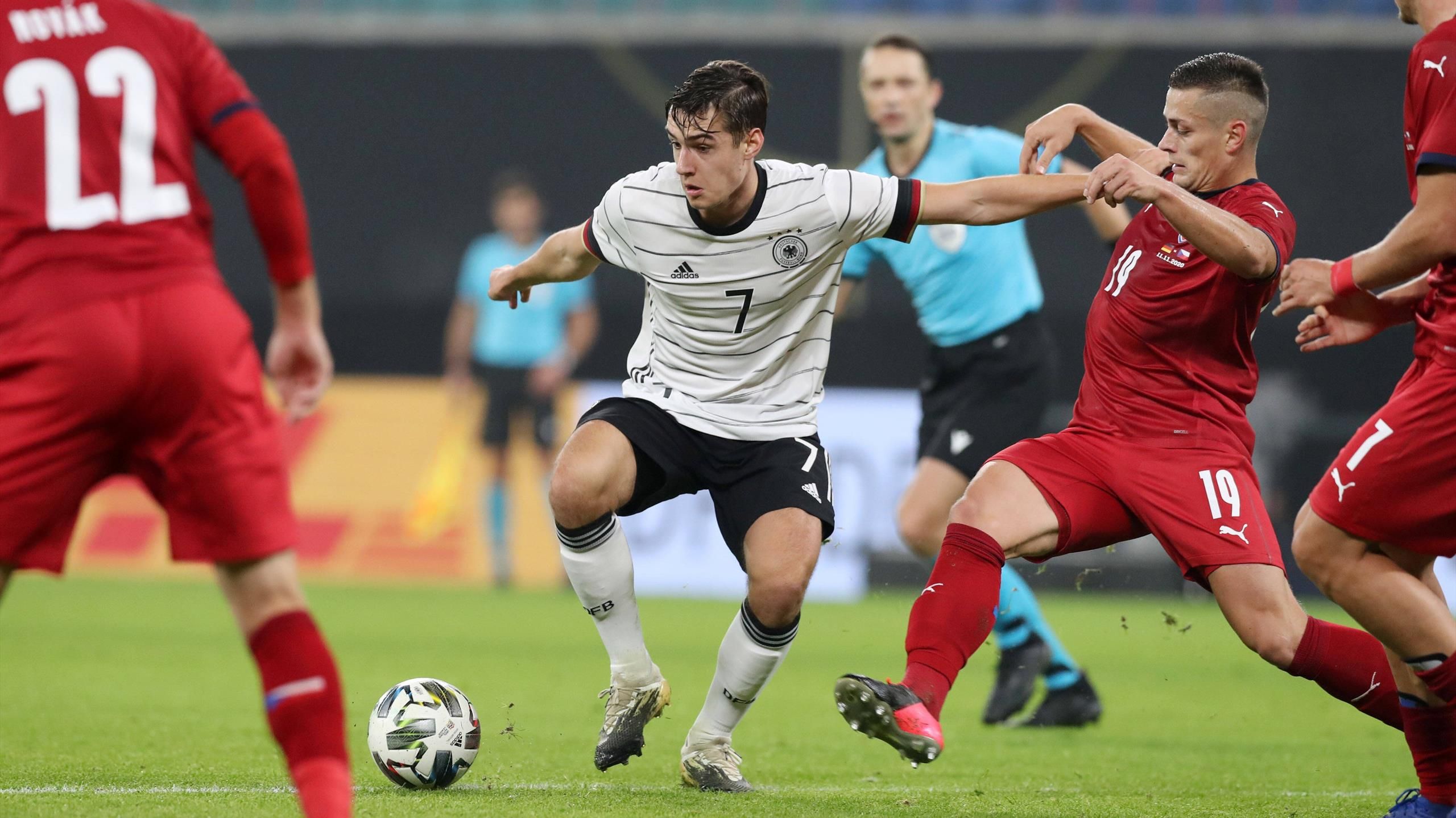 deutschland-tschechien-neuhaus-gl-nzt-als-kimmich-alternative