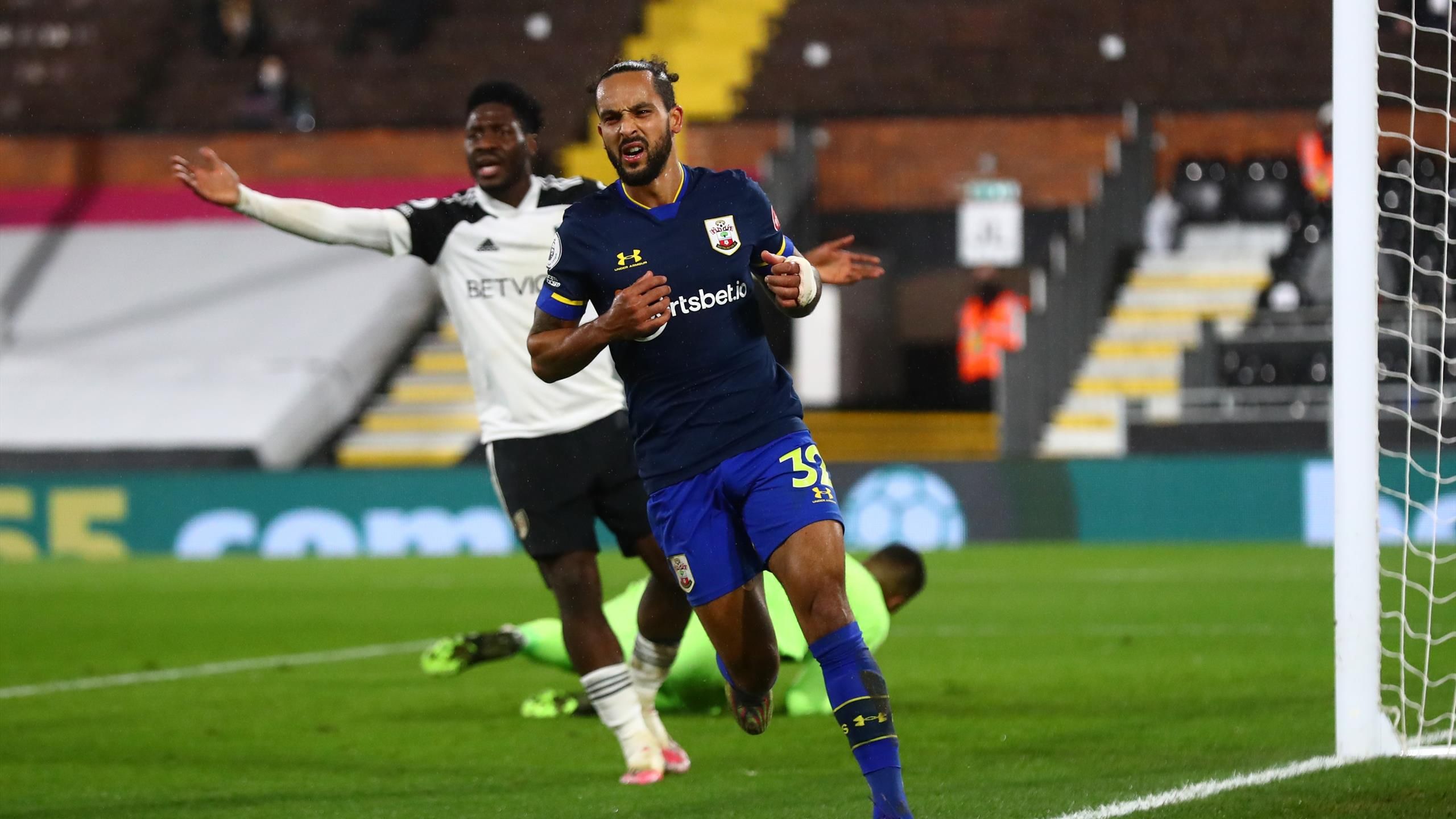VAR denies Theo Walcott late winner as Fulham hold Southampton to draw