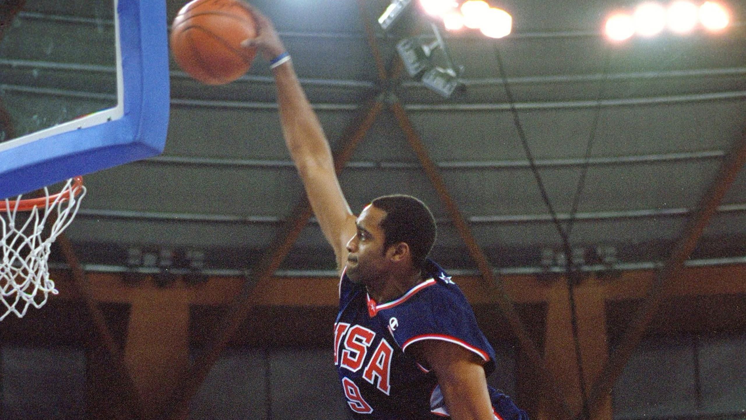 Frederic weis vince carter store