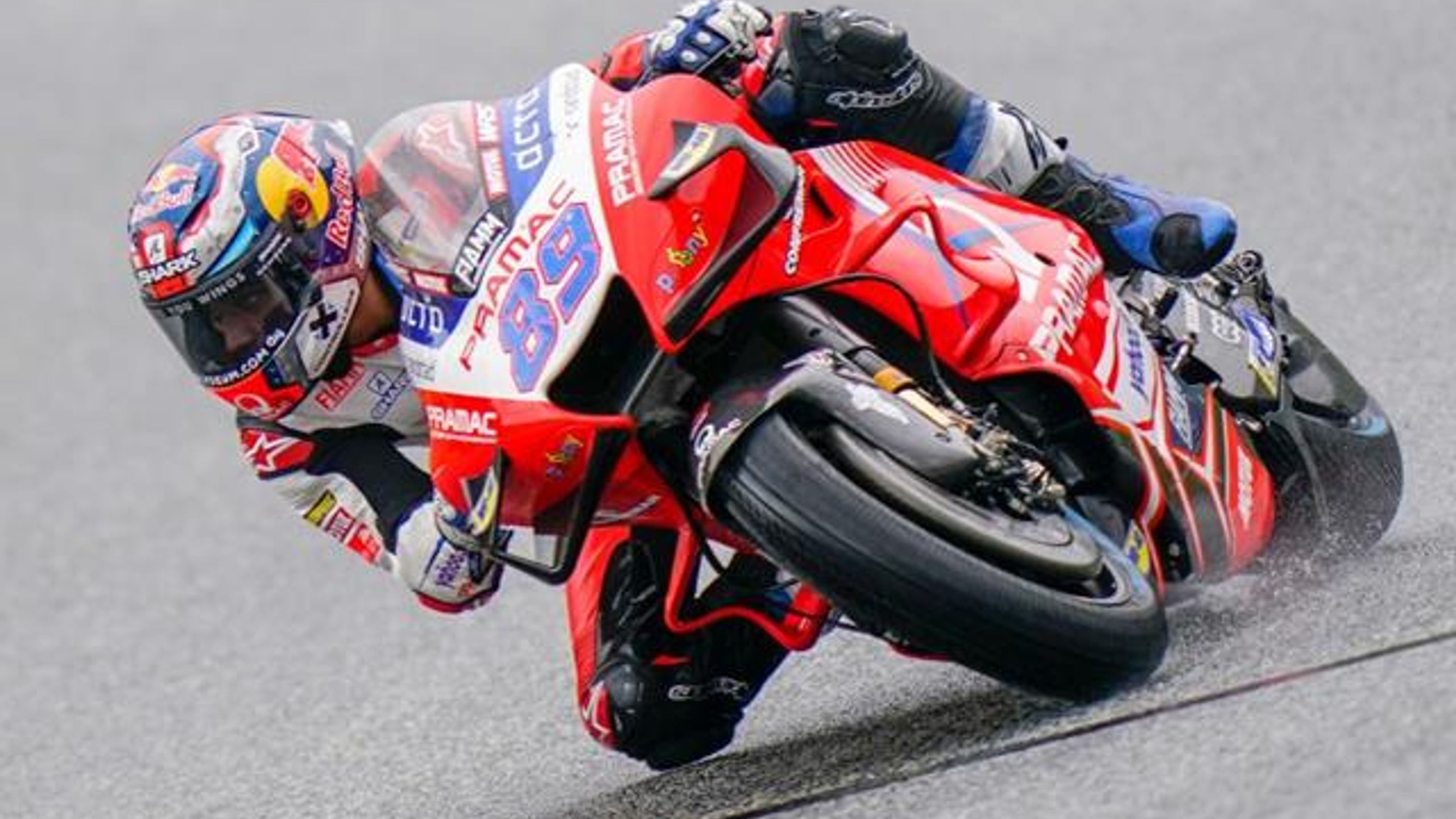 MotoGP Austria 2021, Ducati show in Austria, Martin in pole davanti a ...