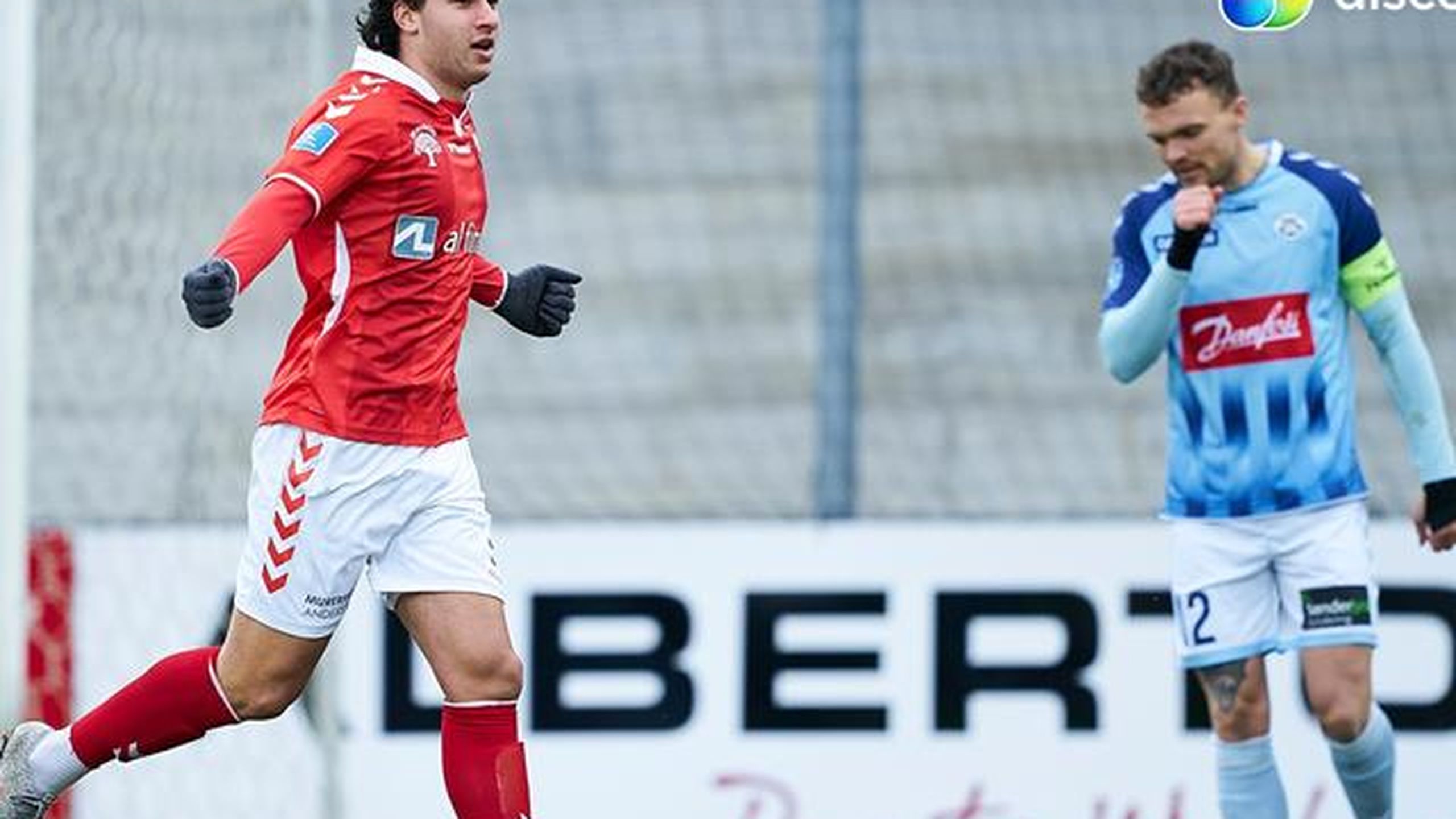 Officielt: Wahid Faghir skriver femårig kontrakt med Stuttgart - Eurosport