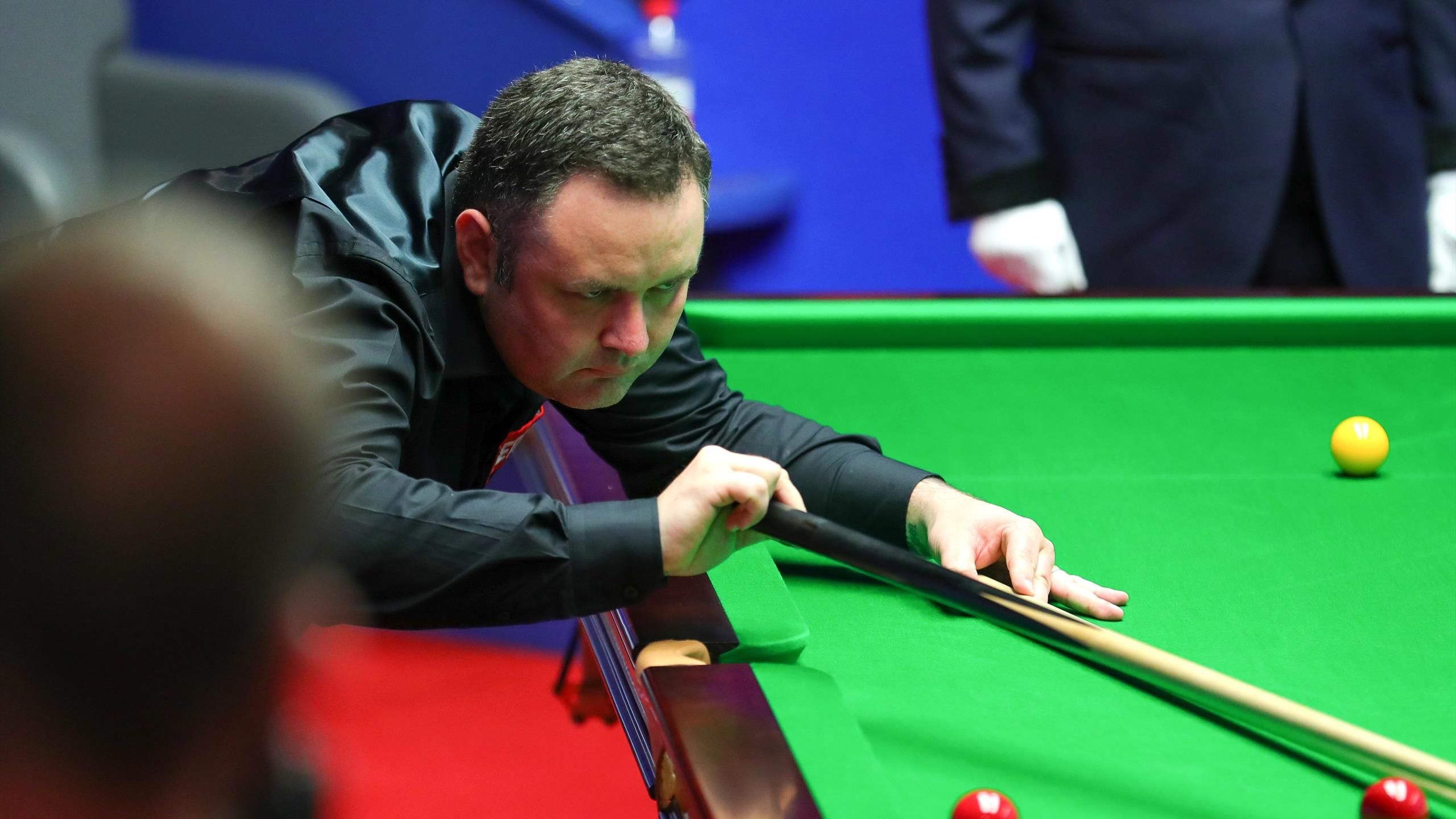 World Snooker Championship 2022 - Stephen Maguire holds off Shaun Murphy fightback to secure place in round two