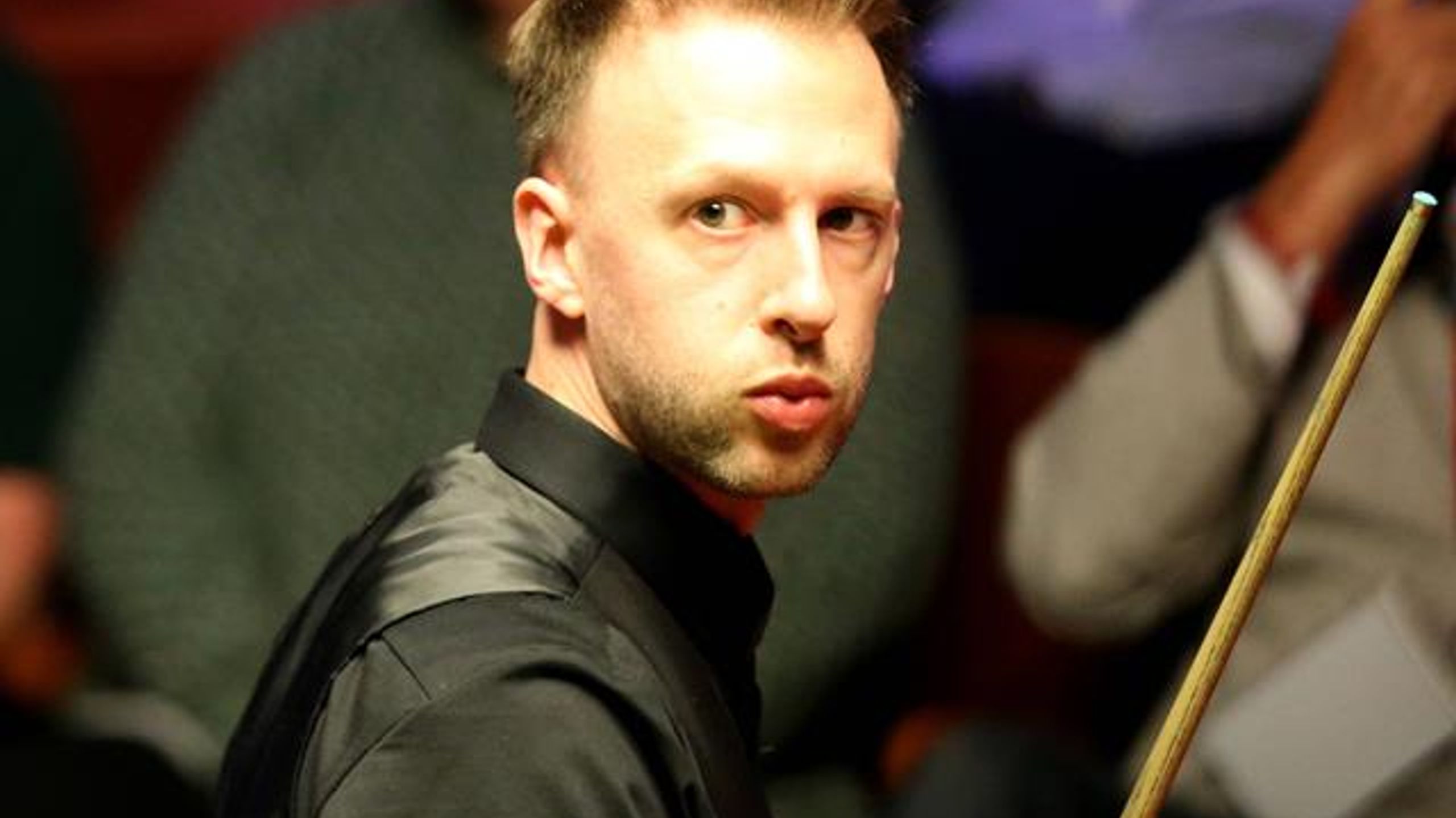 Déchaîné, Trump fond sur O'Sullivan avant le dénouement ce soir - Eurosport