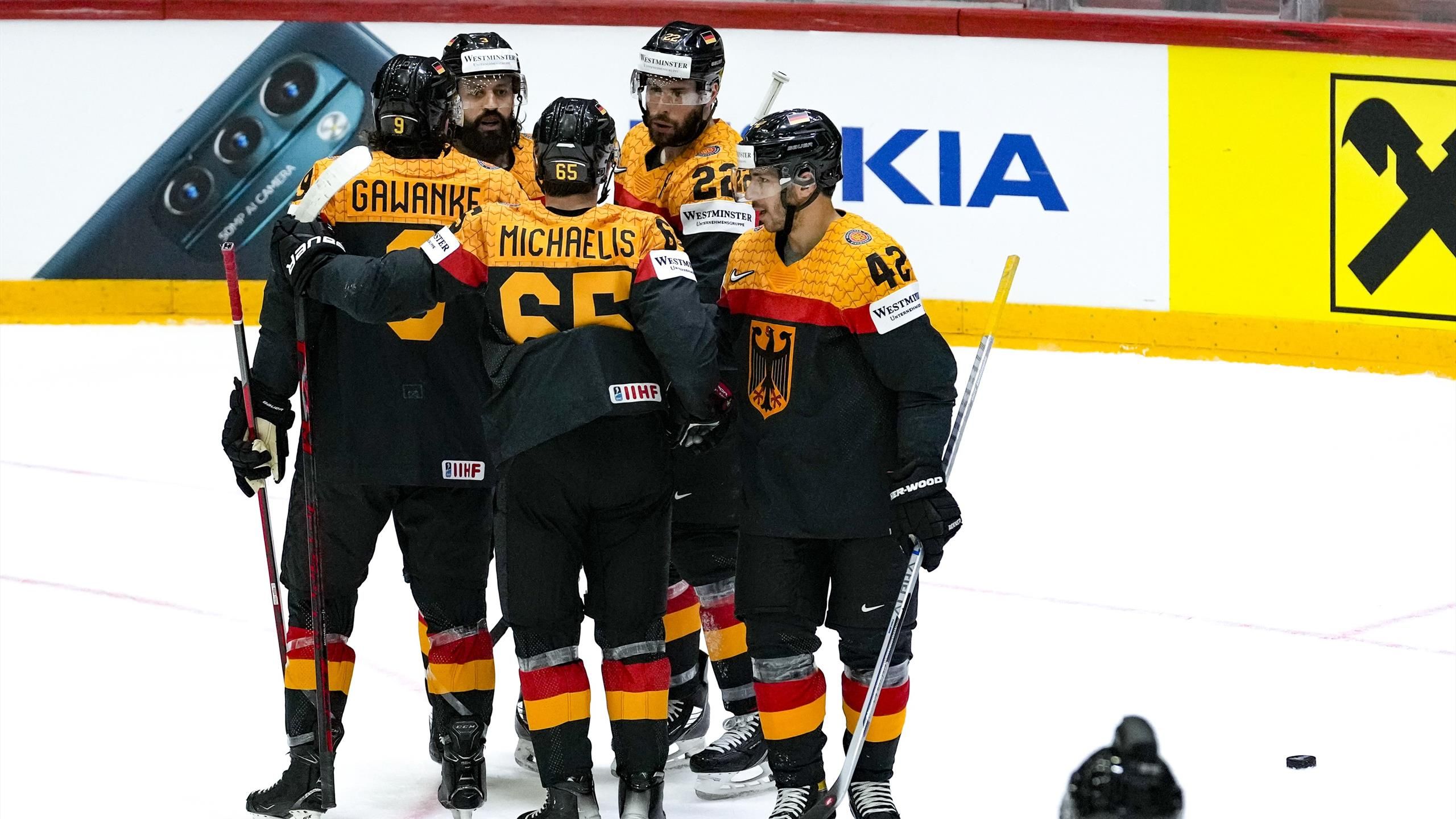 Eishockey-WM Deutschland vorzeitig für Viertelfinale qualifiziert - Dänemark hilft mit Sieg gegen Frankreich