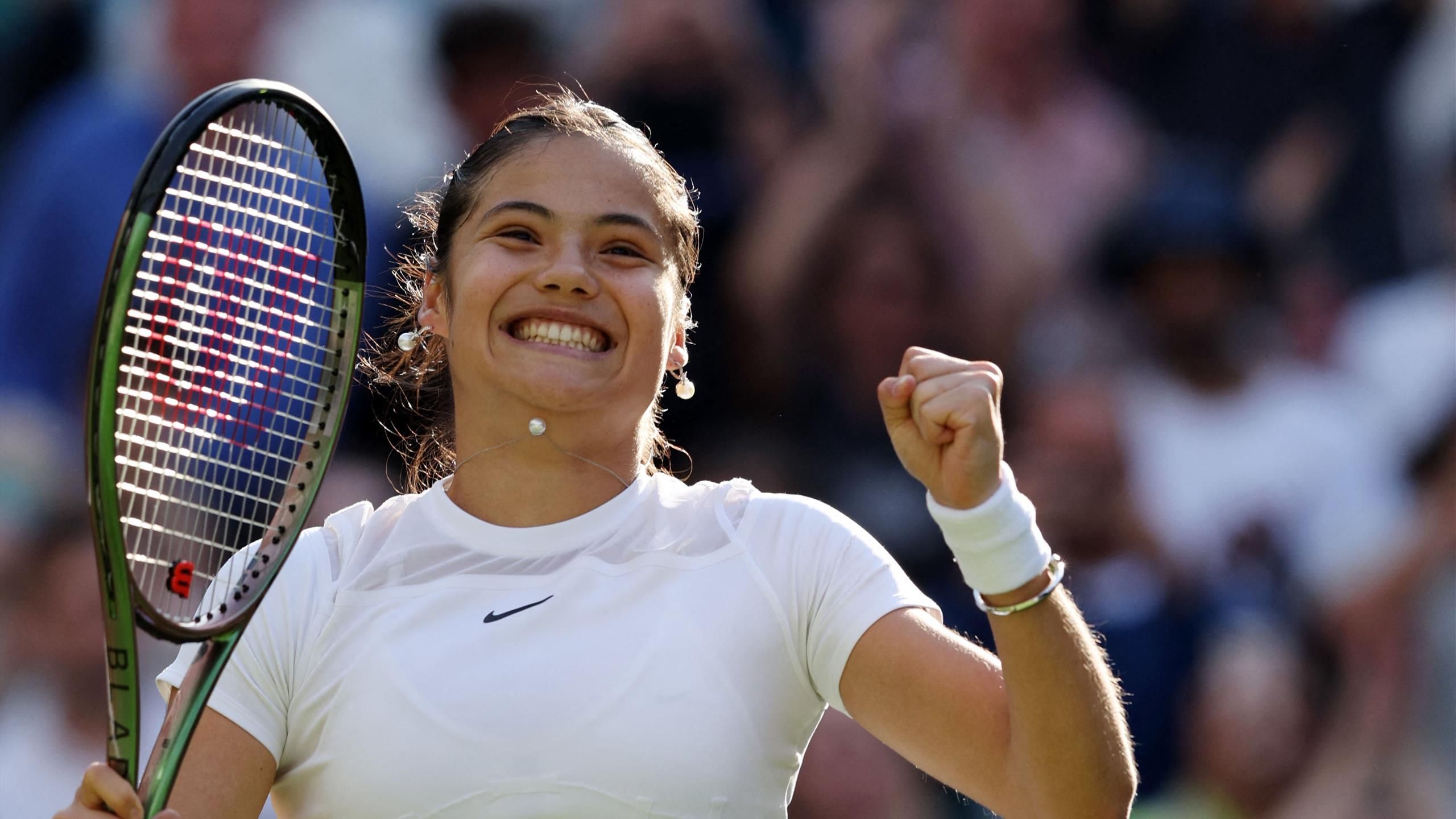 Britains Emma Raducanu delights home fans with opening victory over Alison van Uytvanck at Wimbledon 2022