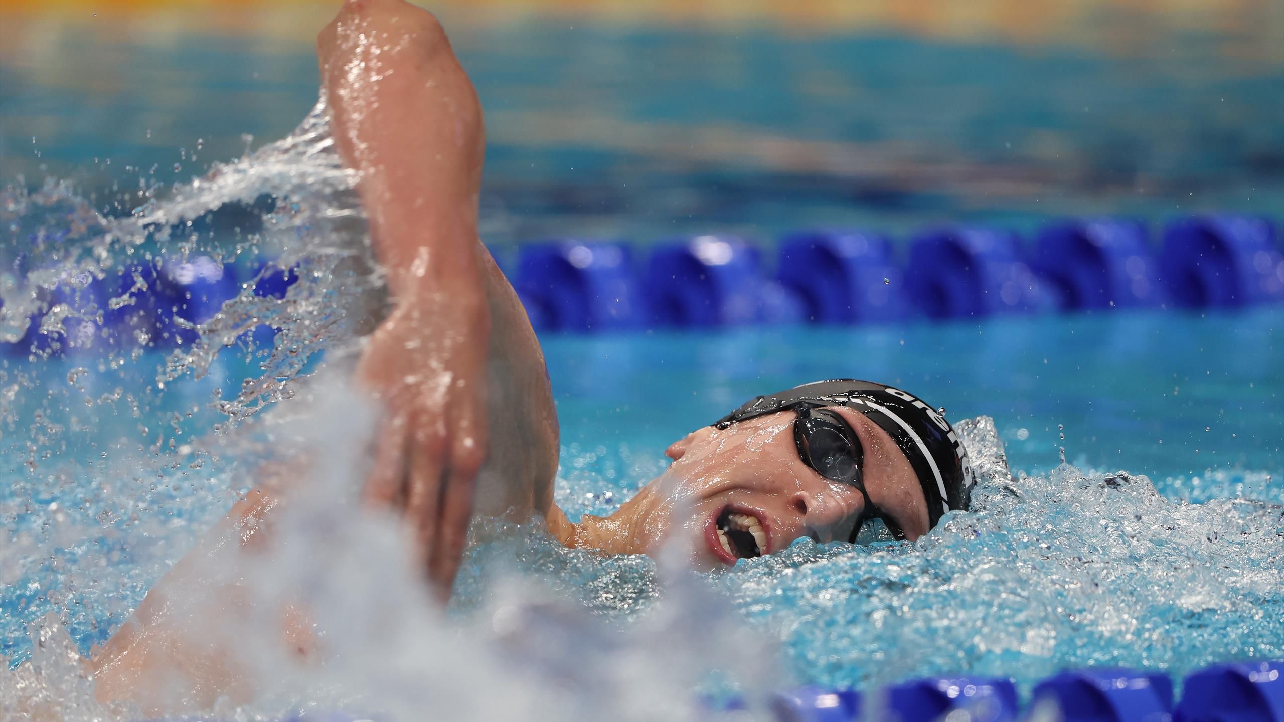 Schwimm-EM Lukas Märtens steht in Rom im Finale über 800 Meter - Lagenstaffel qualifiziert sich für Endlauf