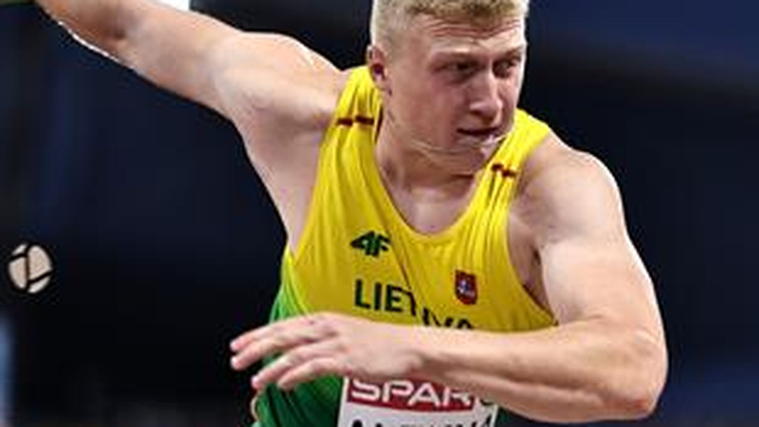 A căzut cel mai vechi record mondial din atletismul masculin! Fiul unui ...