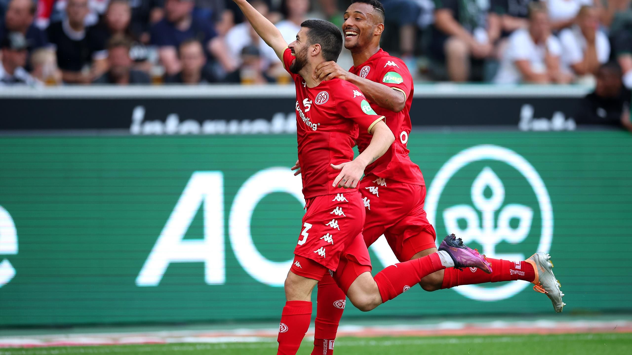 Bundesliga: Mainz 05 gewinnt bei Borussia Mönchengladbach - Aarón ...
