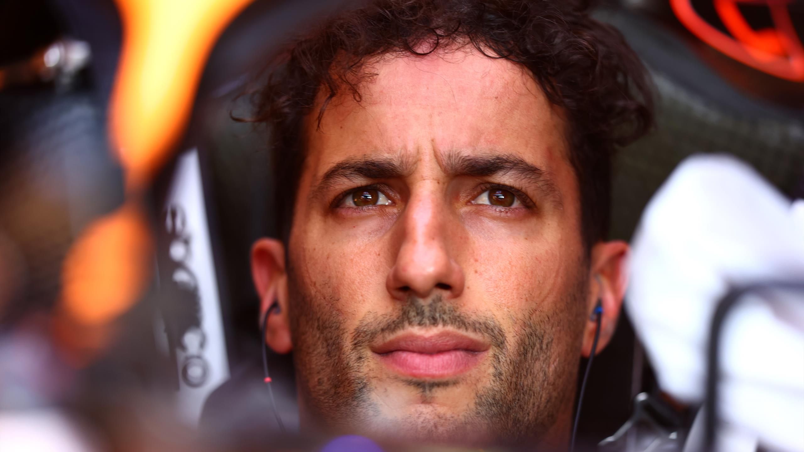 Daniel Ricciardo at an 'advanced stage of discussions' to join Mercedes ...