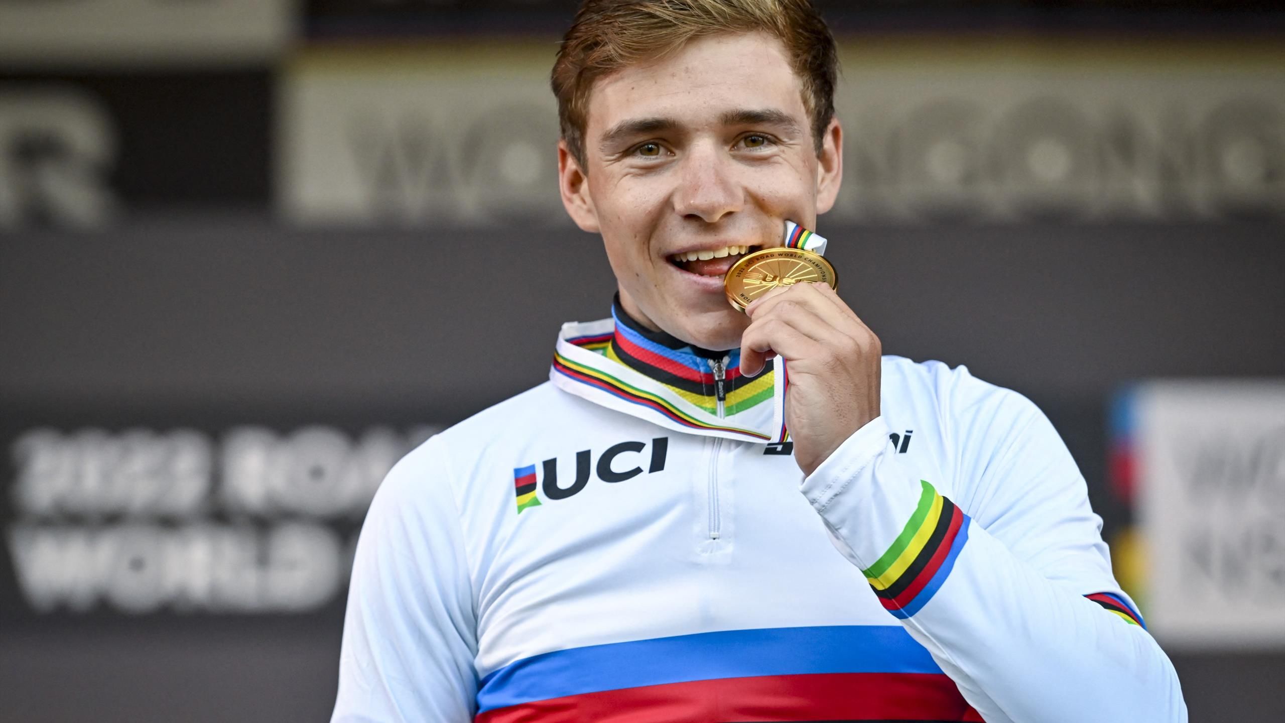 too-stupid-for-words-remco-evenepoel-to-ineos-rumours-shut-down-by