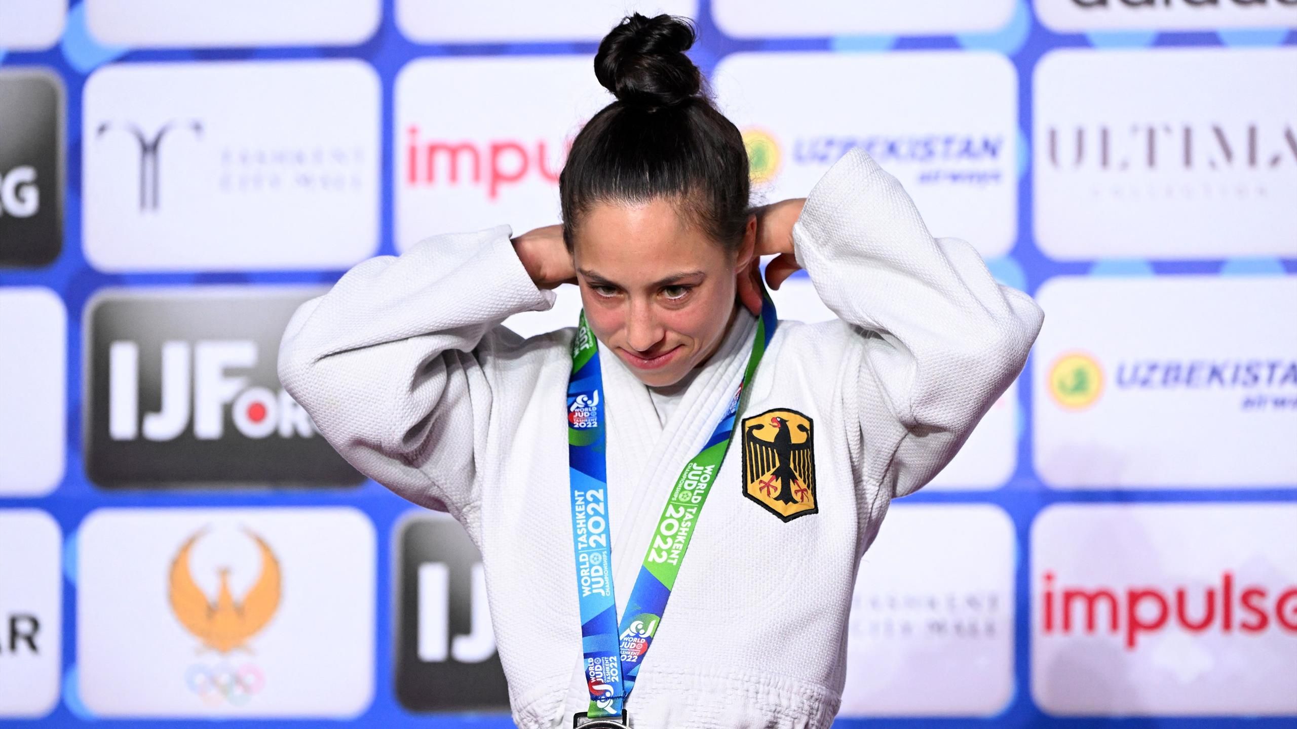 Judo-WM 2022 in Taschkent Katharina Menz gewinnt Silber und holt erste Medaille für Deutschland