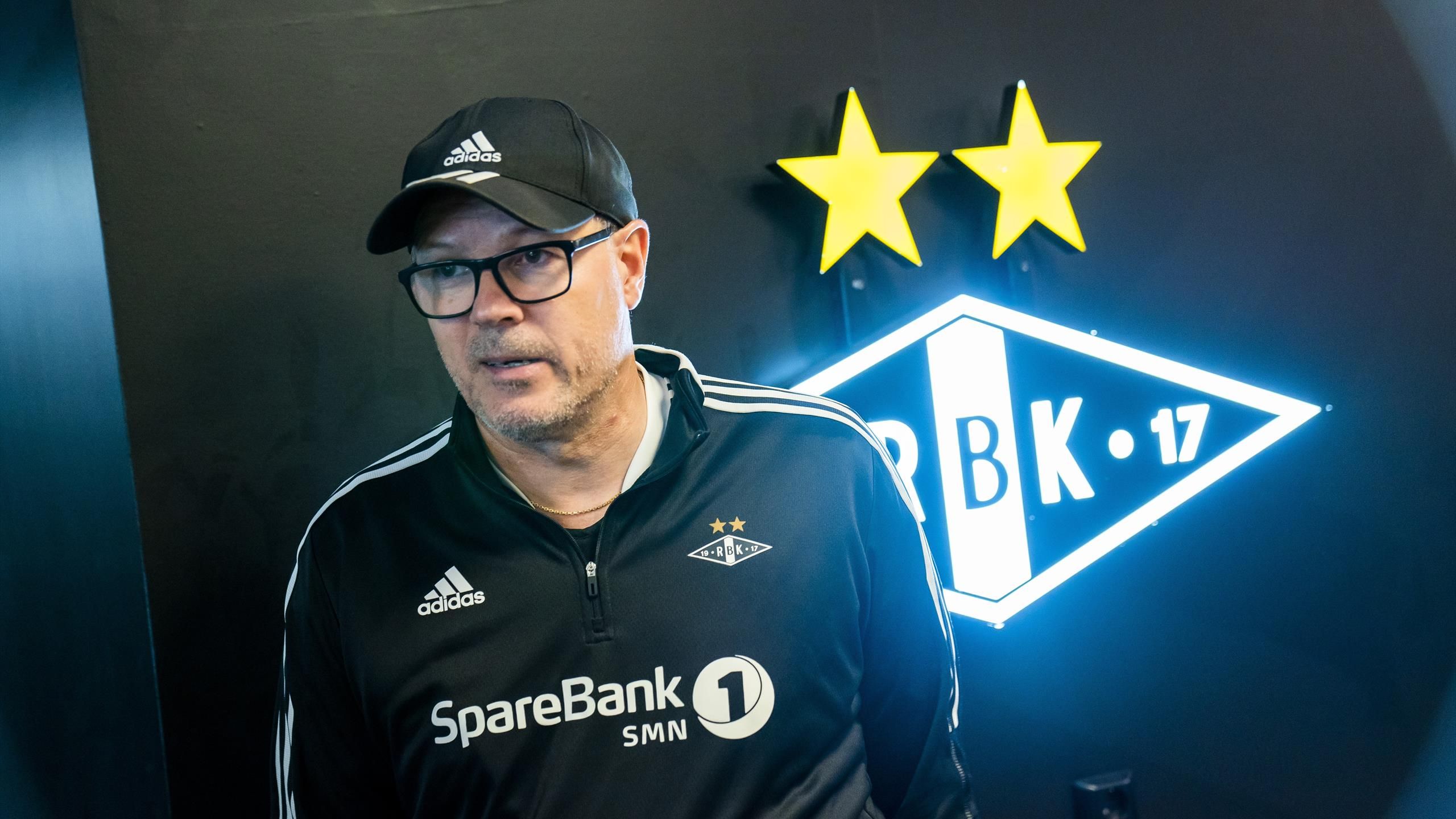Kjøper ikke Rekdals forklaring på Molde-skille: – Fotball er mer enn ...
