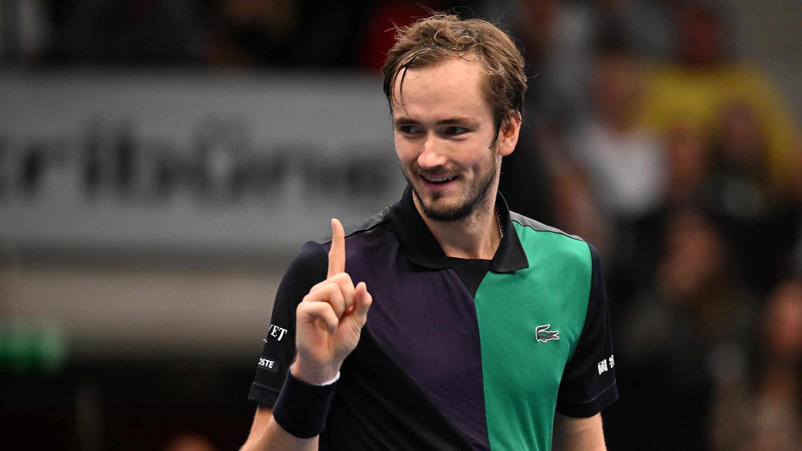 ATP Vienne Daniil Medvedev bat Jannik Sinner en quart de finale le