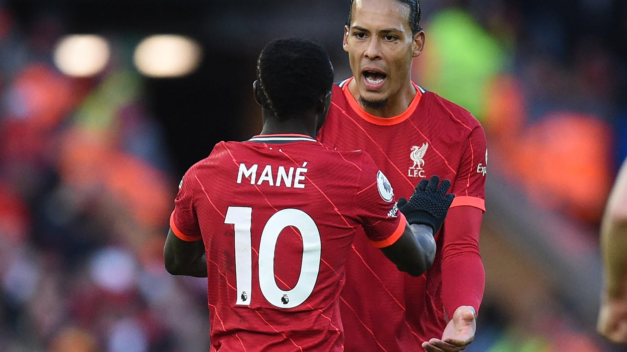 Van Dijk: 