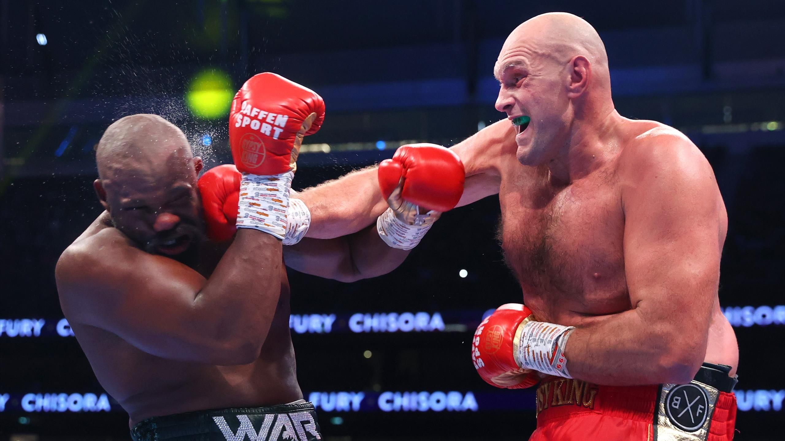 Tyson Fury vermöbelt Dereck Chisora in Battle of Britain und verteidigt Titel