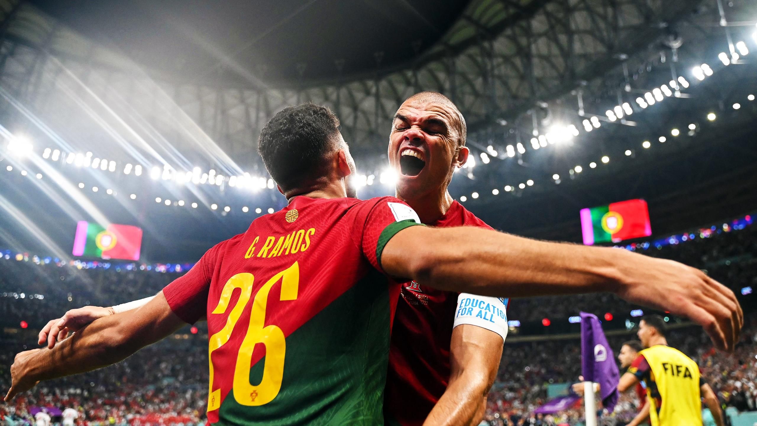 WM 2022 - Drei Dinge, die bei Portugal gegen Schweiz im Achtelfinale auffielen Ramos stößt Ronaldo von der Weltbühne