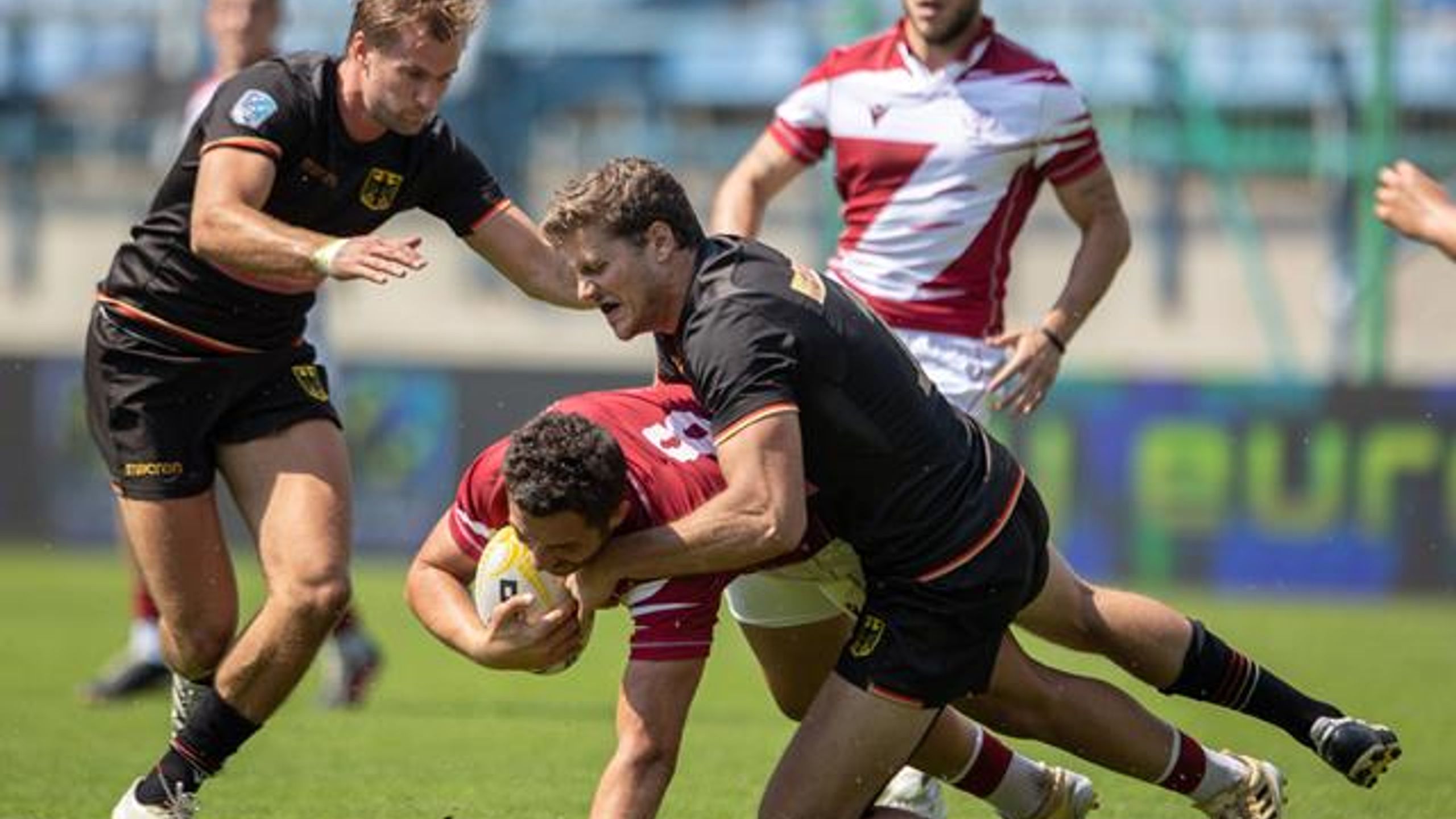 Rugby-EM: Deutschland kommt zum Auftakt unter die Räder - heftiger ...