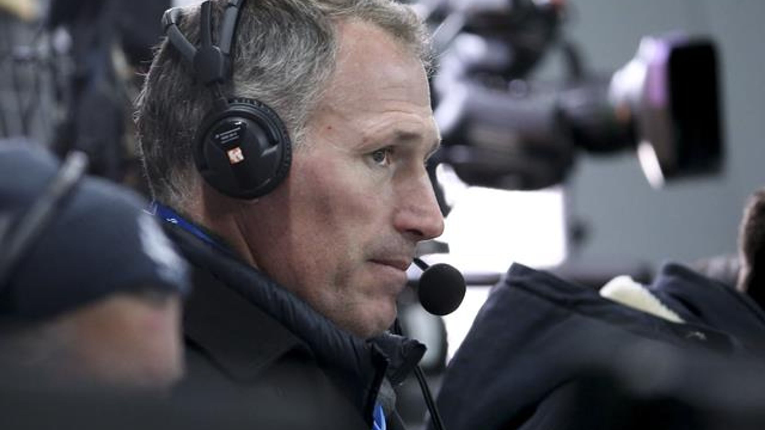 Ligue 1 I L'ancien capitaine du XV de France Olivier Magne arrive à ...