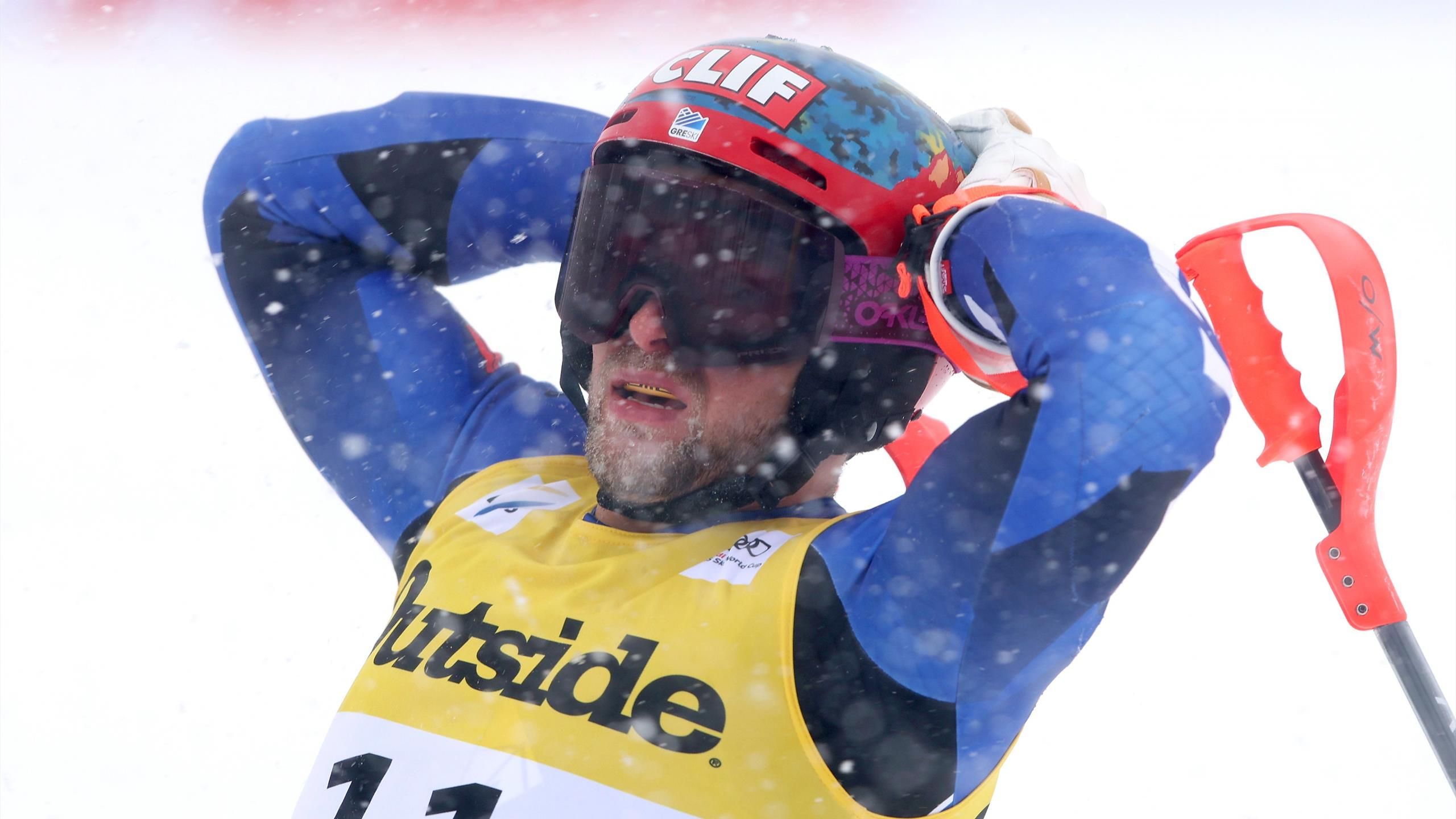 AJ Ginnis admits straddle during mens slalom at Palisades Tahoe - it doesnt look good for me!