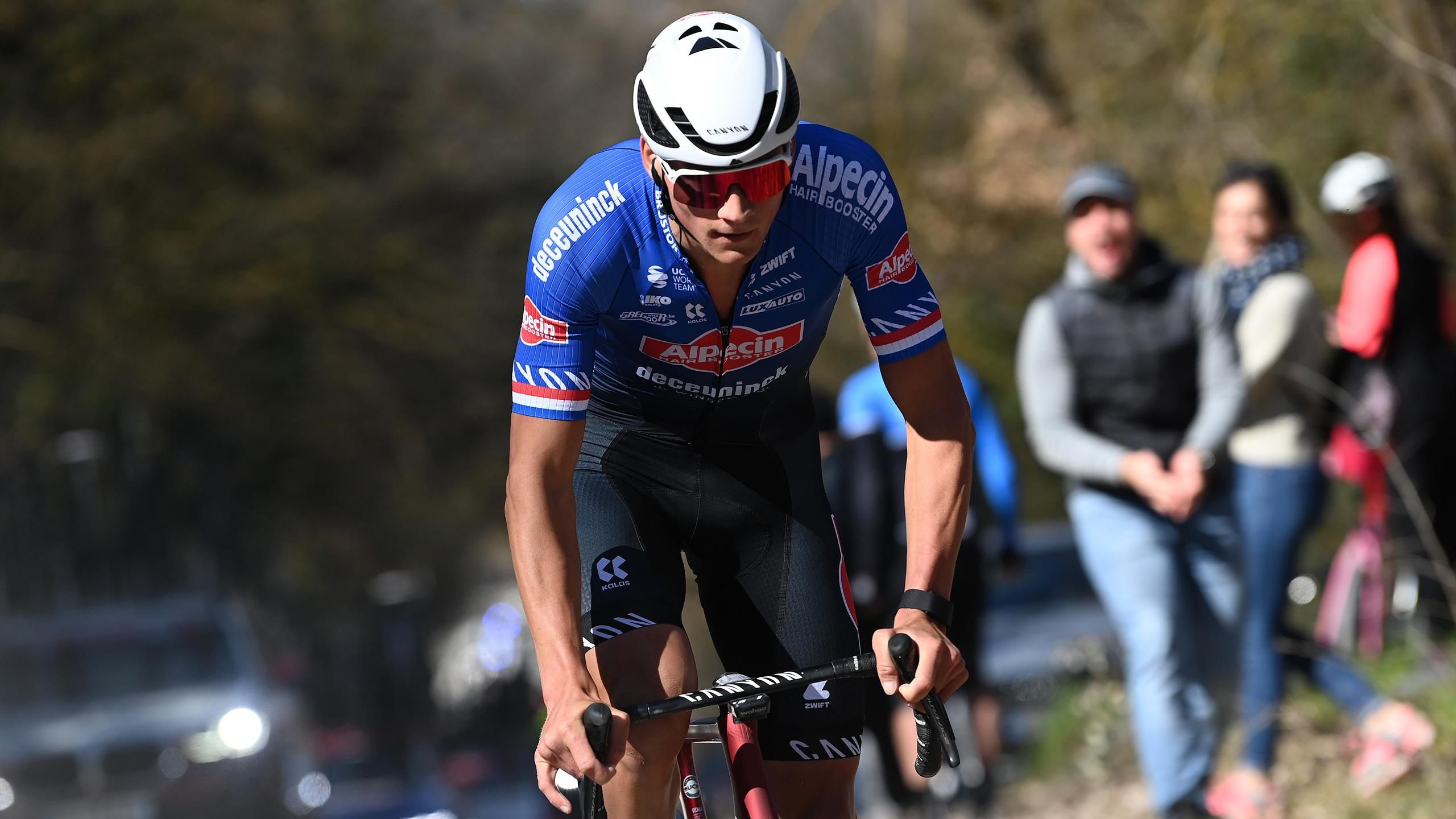 Strade Bianche | Van der Poel kan niet imponeren bij terugkeer op de
