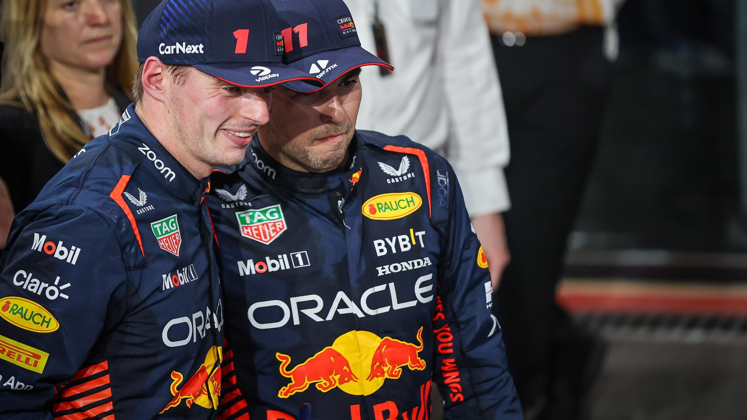 Christian Horner Denies Preferential Treatment For Max Verstappen Over Sergio Perez We Give 