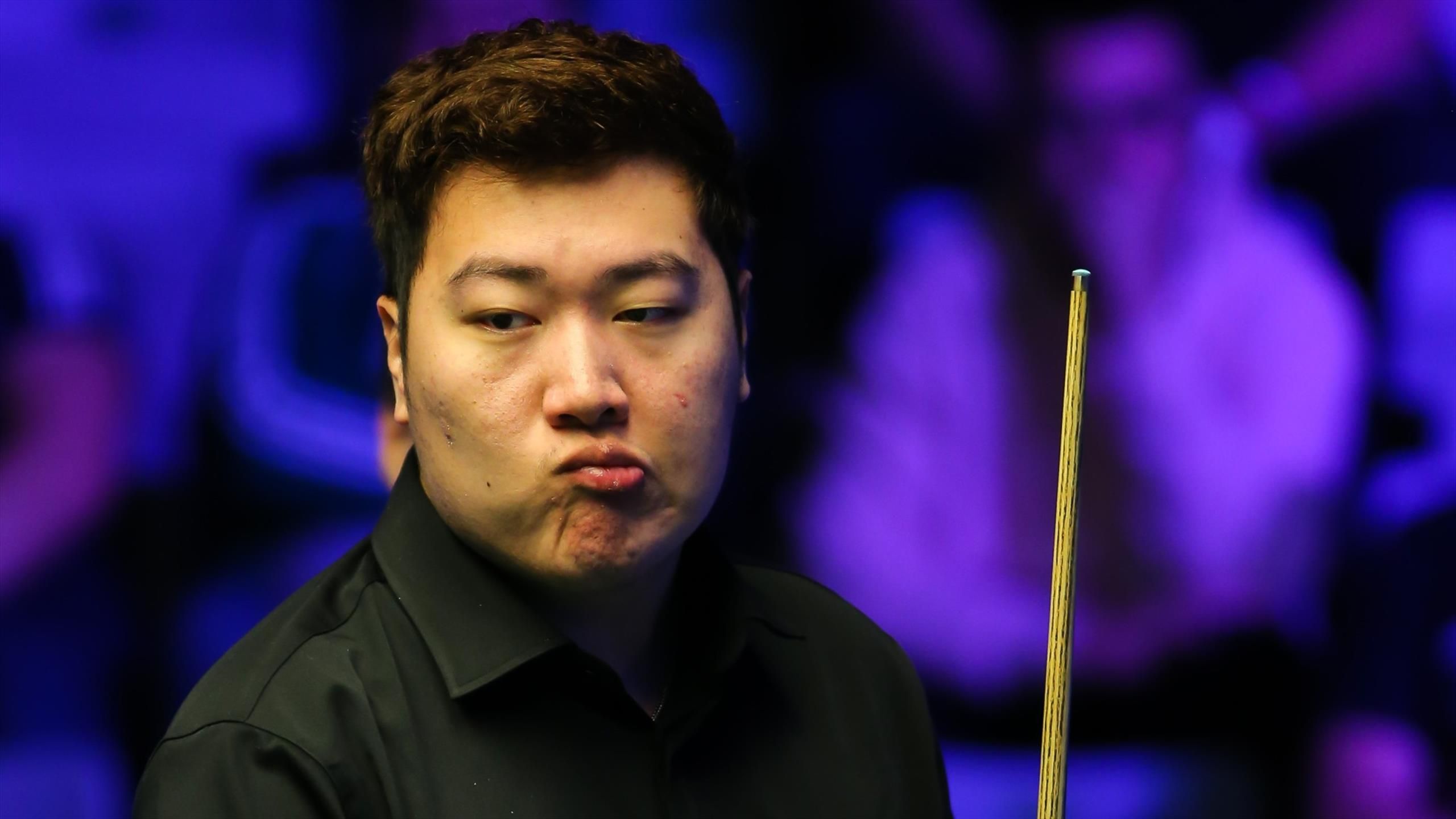 Snooker | Chinese snookerbond legt Xintong en Bingtao extra zware ...