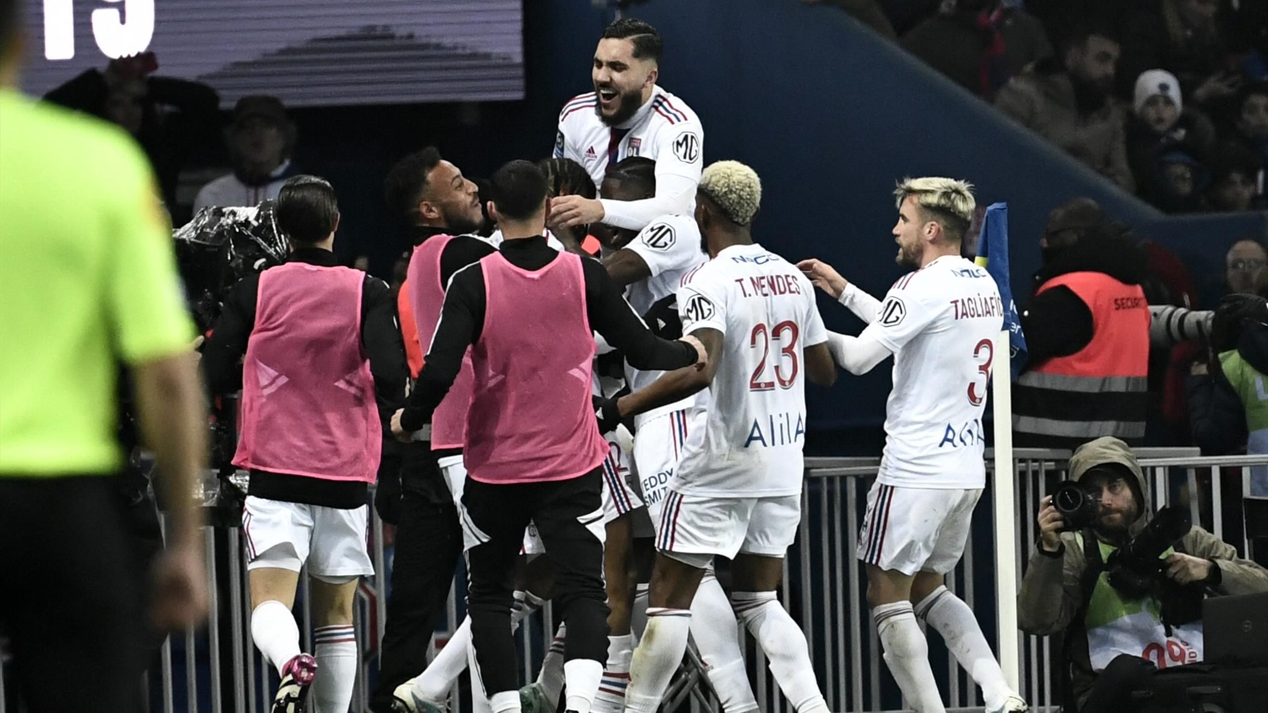 Paris Saint-Germain vs Lyon 2-1 • Ligue 1 21/22 Résumé PSG - OL