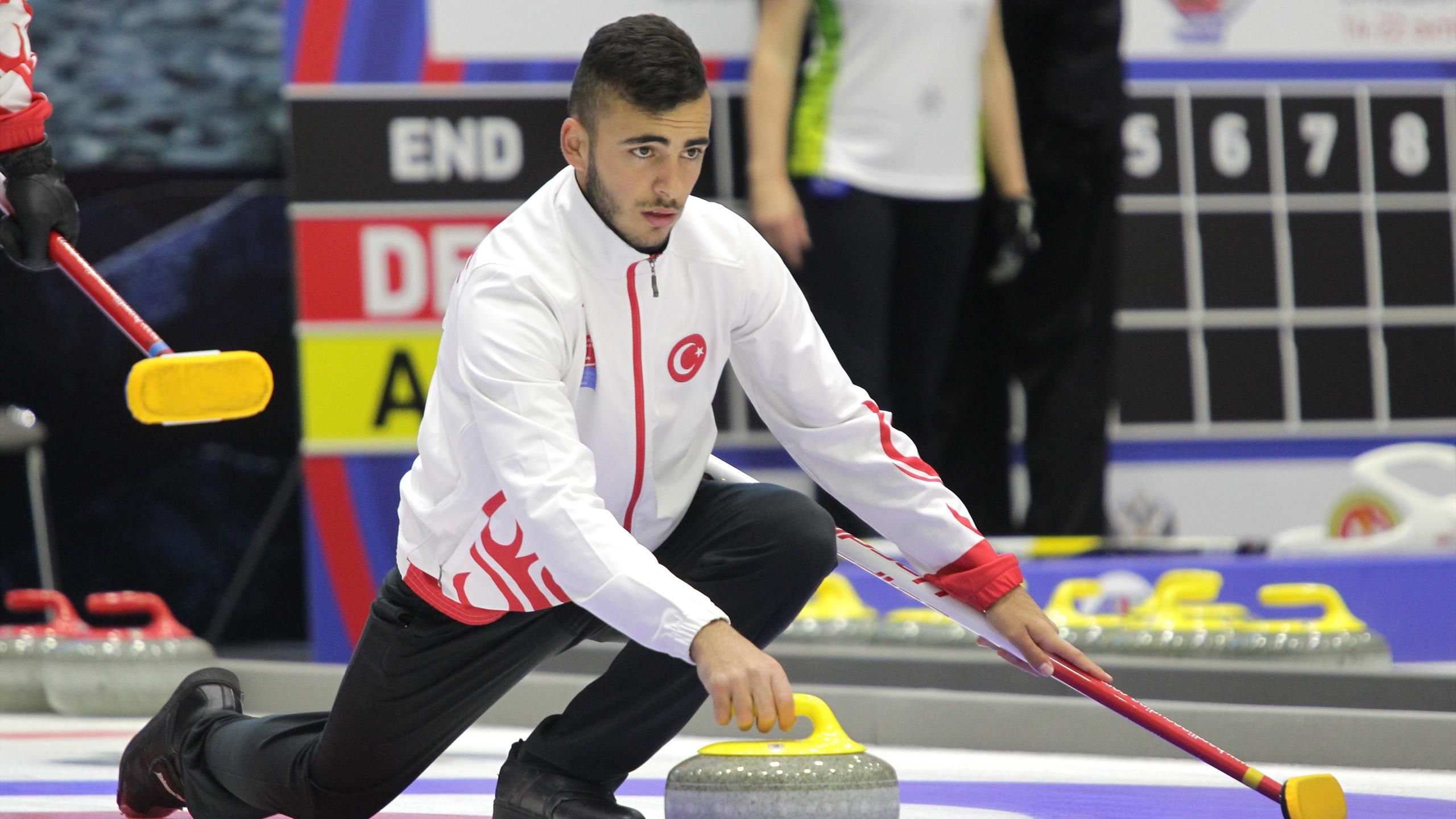 Turkey win first-ever game at Mens Curling World Championships beating New Zealand before win over Korea