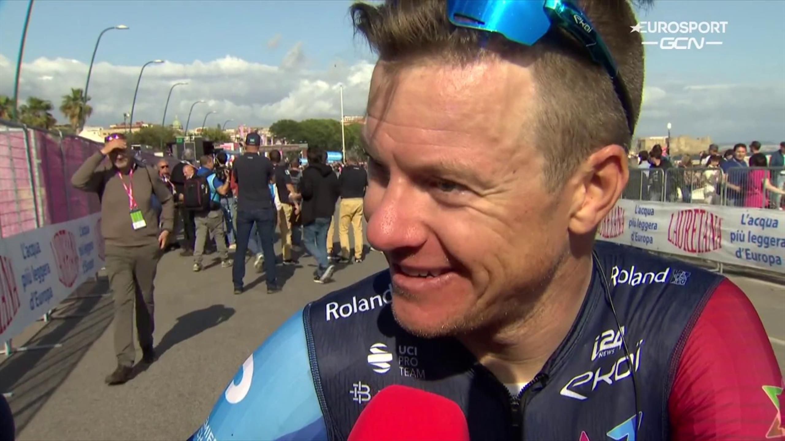 Giro d’Italia | Simon Clarke baalt van desastreuze finale - “Was liever ...