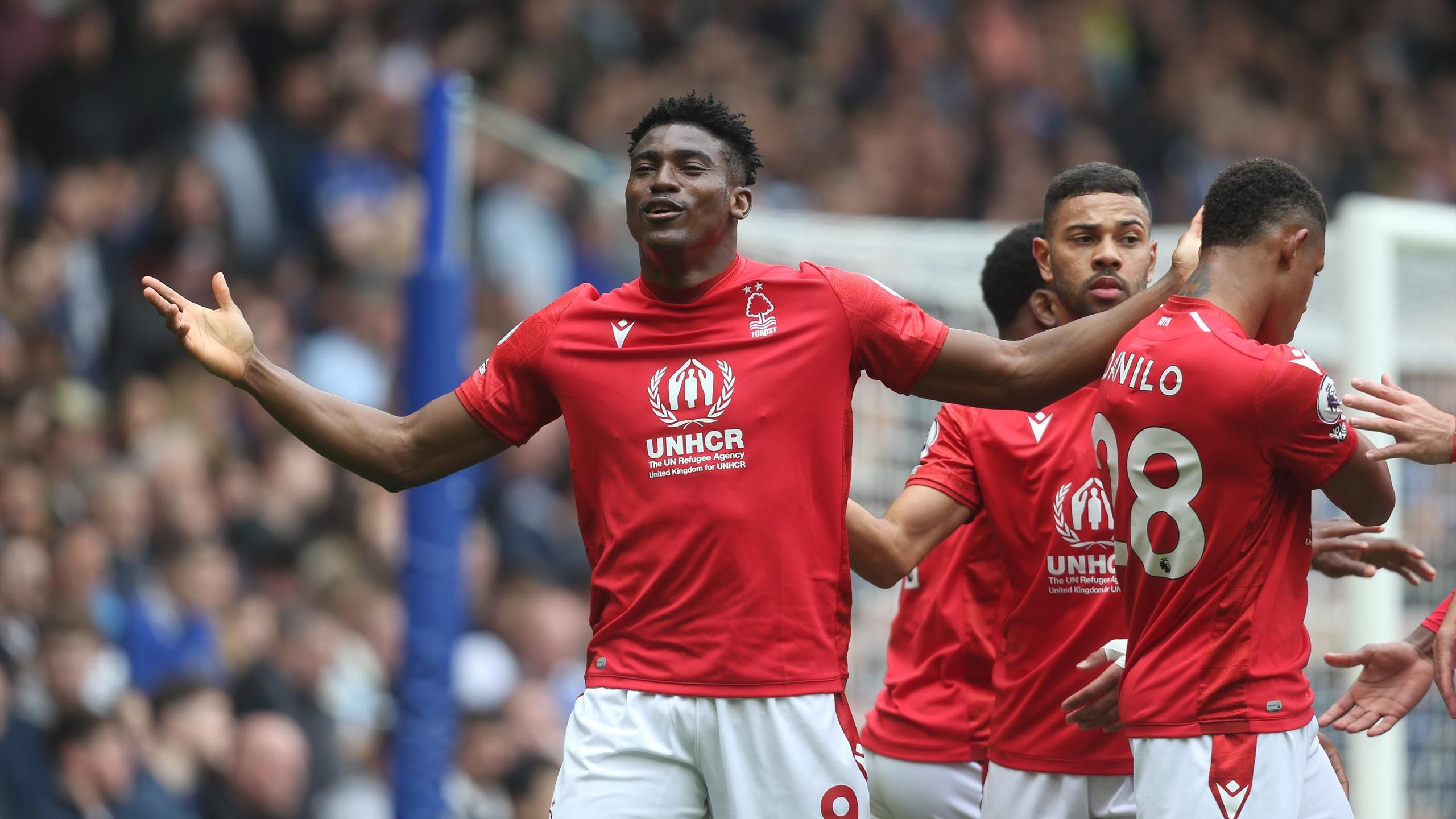 Chelsea 2-2 Nottingham Forest - Raheem Sterling and Taiwo Awoniyi trade  braces as Forest hold Blues - Eurosport
