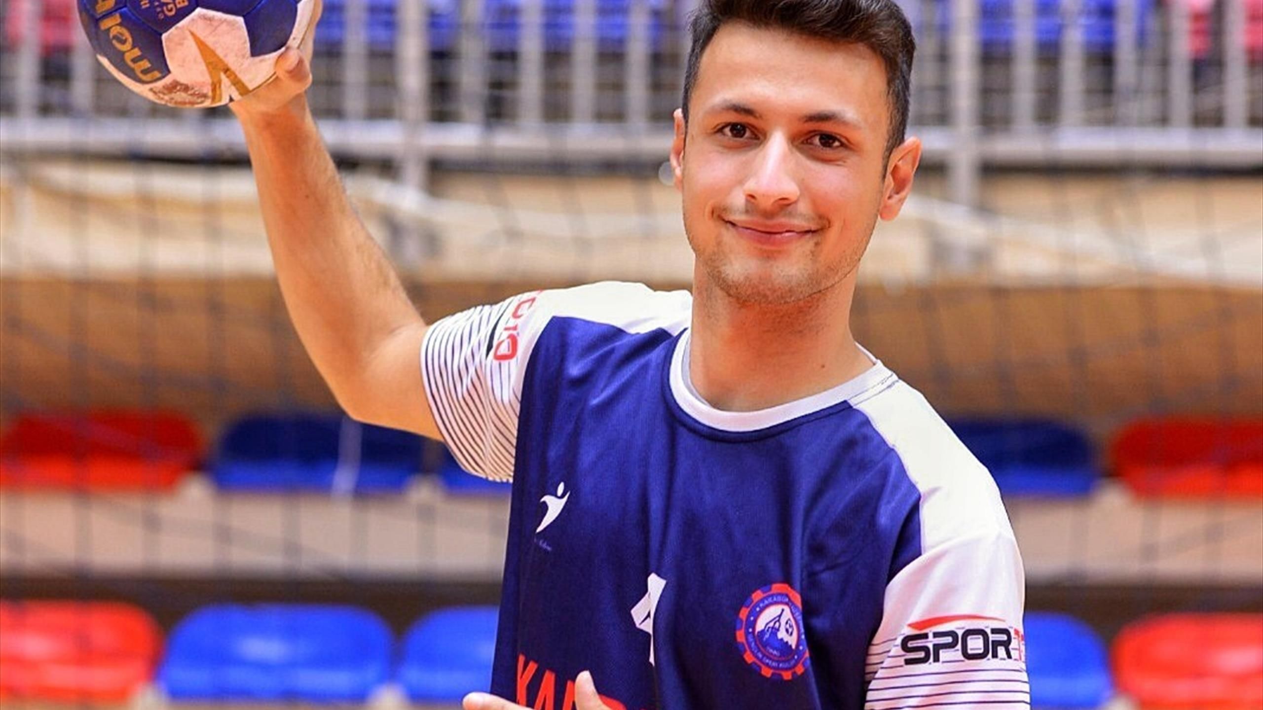 "Hentbol, fiziksel ve görsel olarak sevilebilecek bir spor" Emre Can