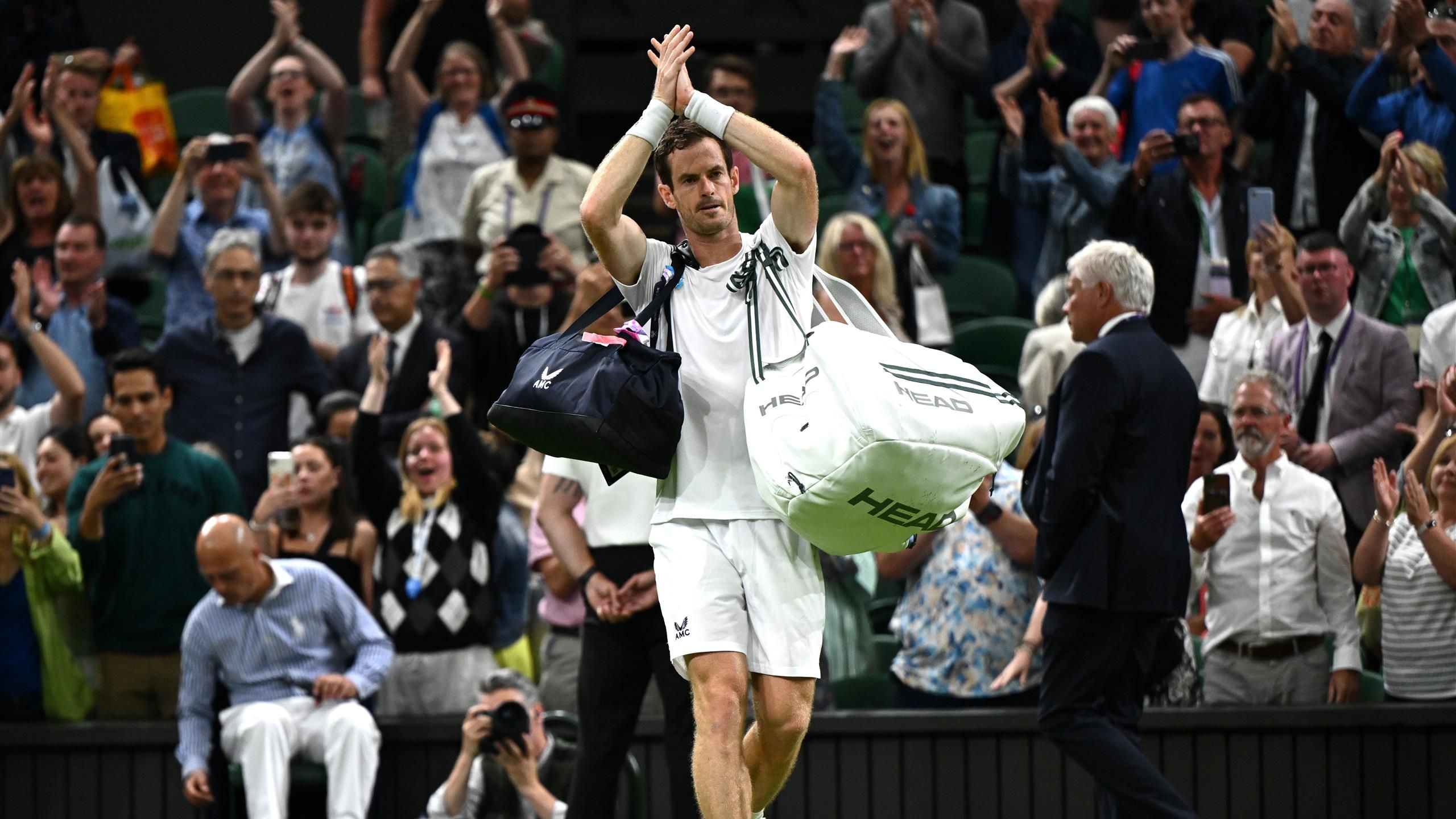 Wimbledon 2023 Andy Murray ahead against Stefanos Tsitsipas despite injury scare as curfew halts match