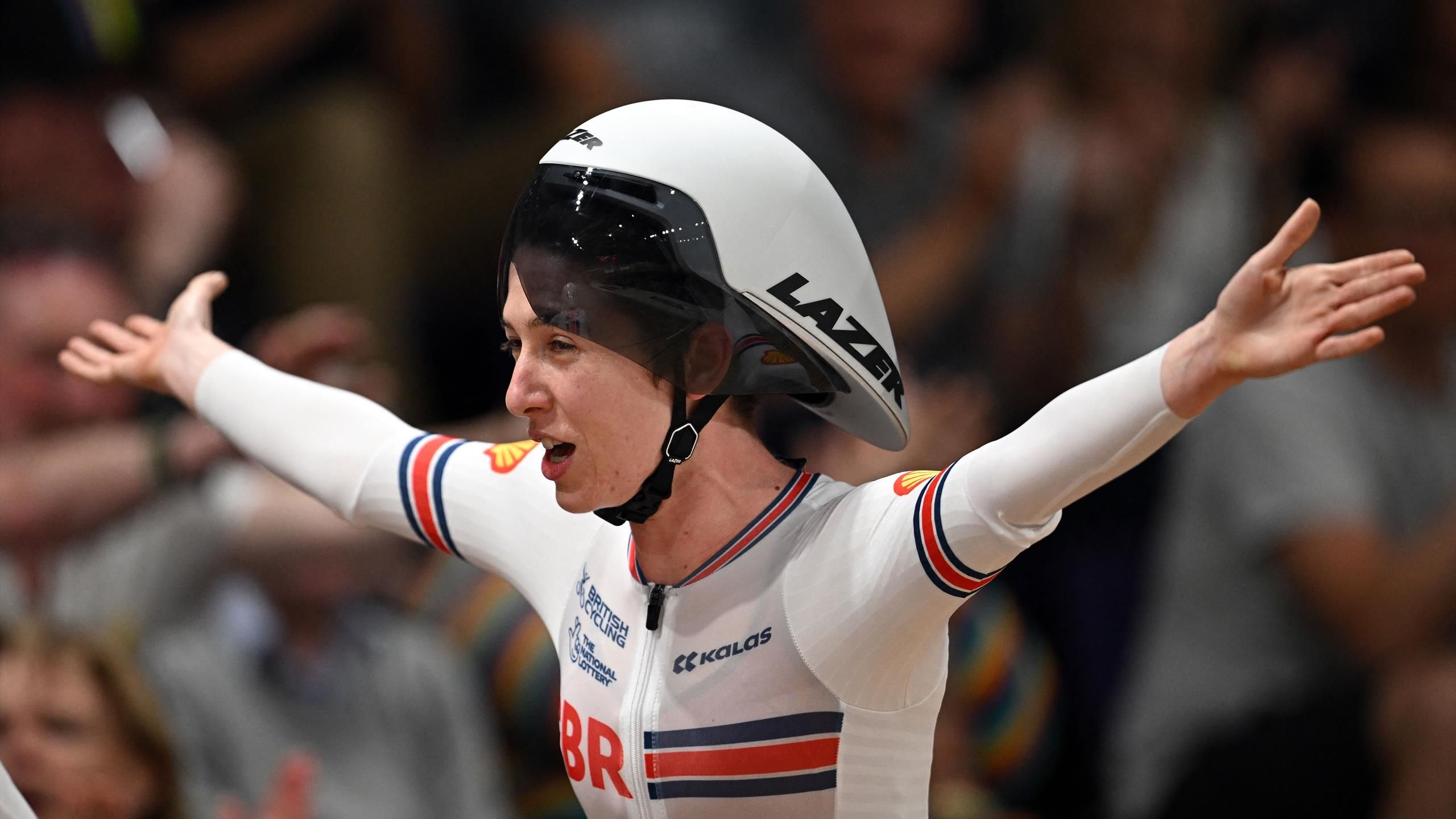GB medal rush at Cycling World Championship continues as Sophie Unwin and Jenny Holl win gold in B individual pursuit