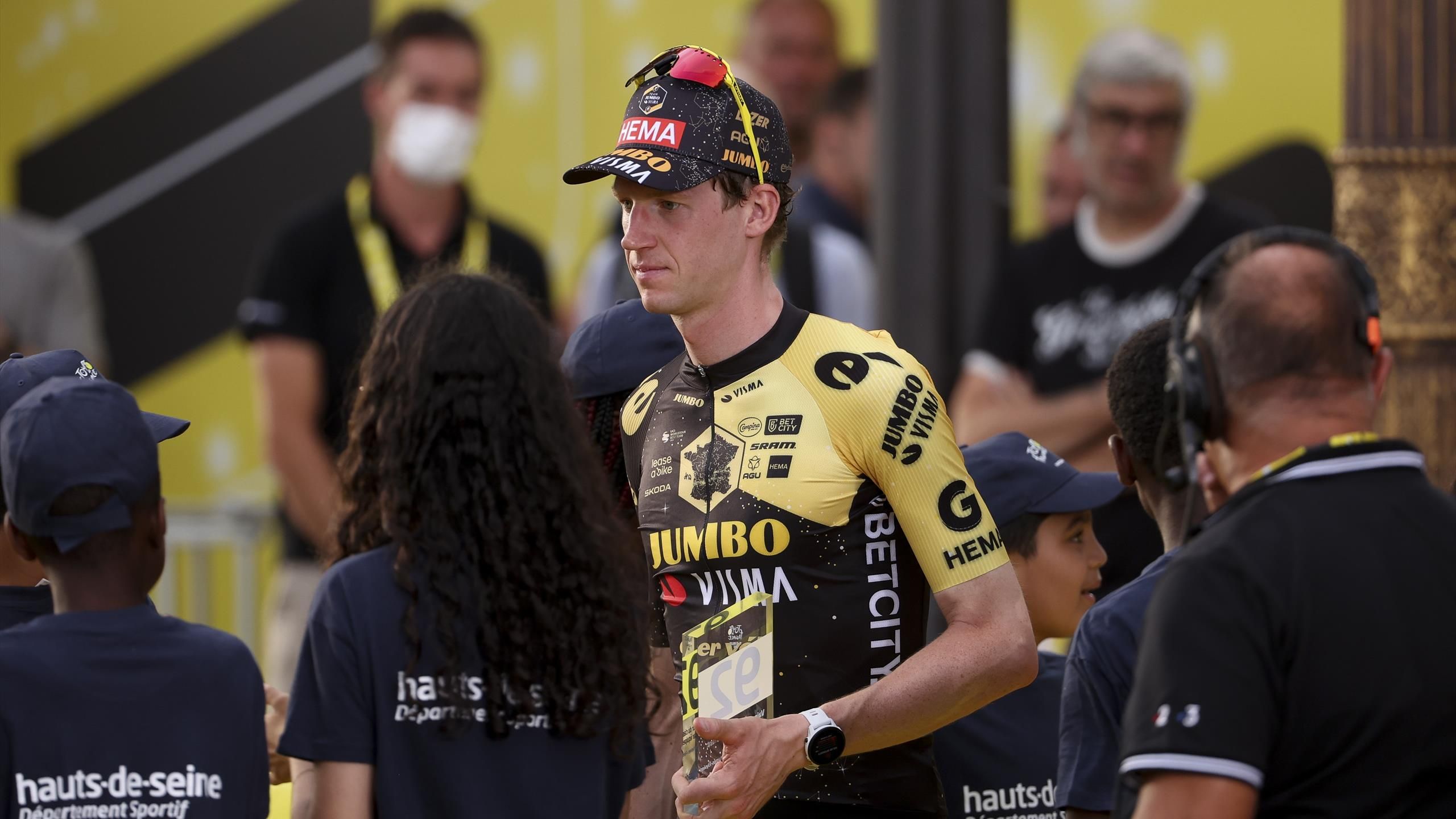 La Vuelta – Attila Valter da noticias sobre Nathan Van Hooydonck (Jumbo-Visma): “Está consciente y se encuentra bien”