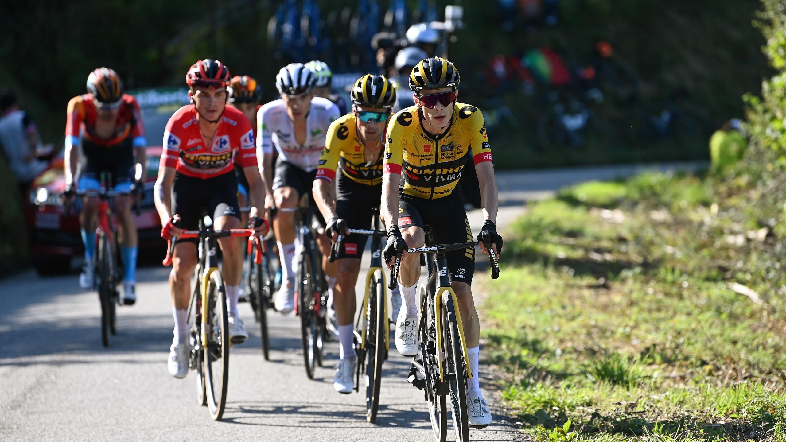 La Vuelta |  Stage 20 live recap – Will Kos survive the classic clash around Madrid?