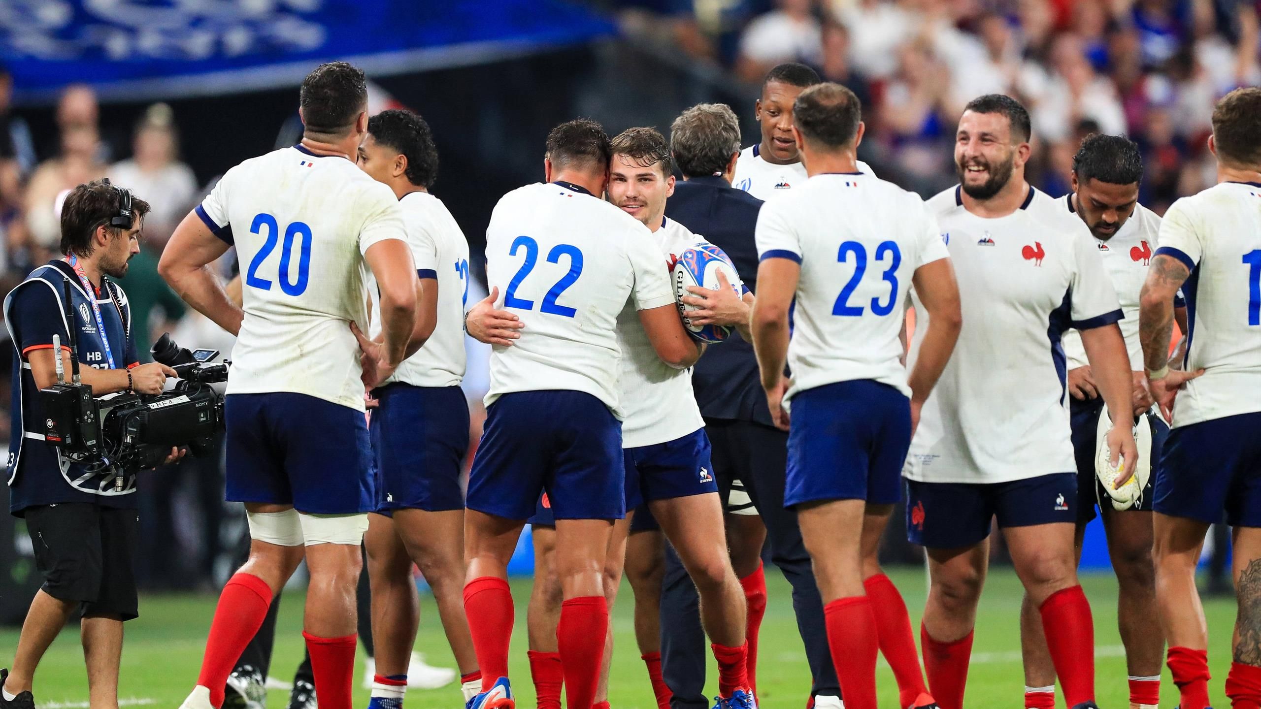 CDM 2023 | XV de France | Arthur Vincent sur Antoine Dupont : 