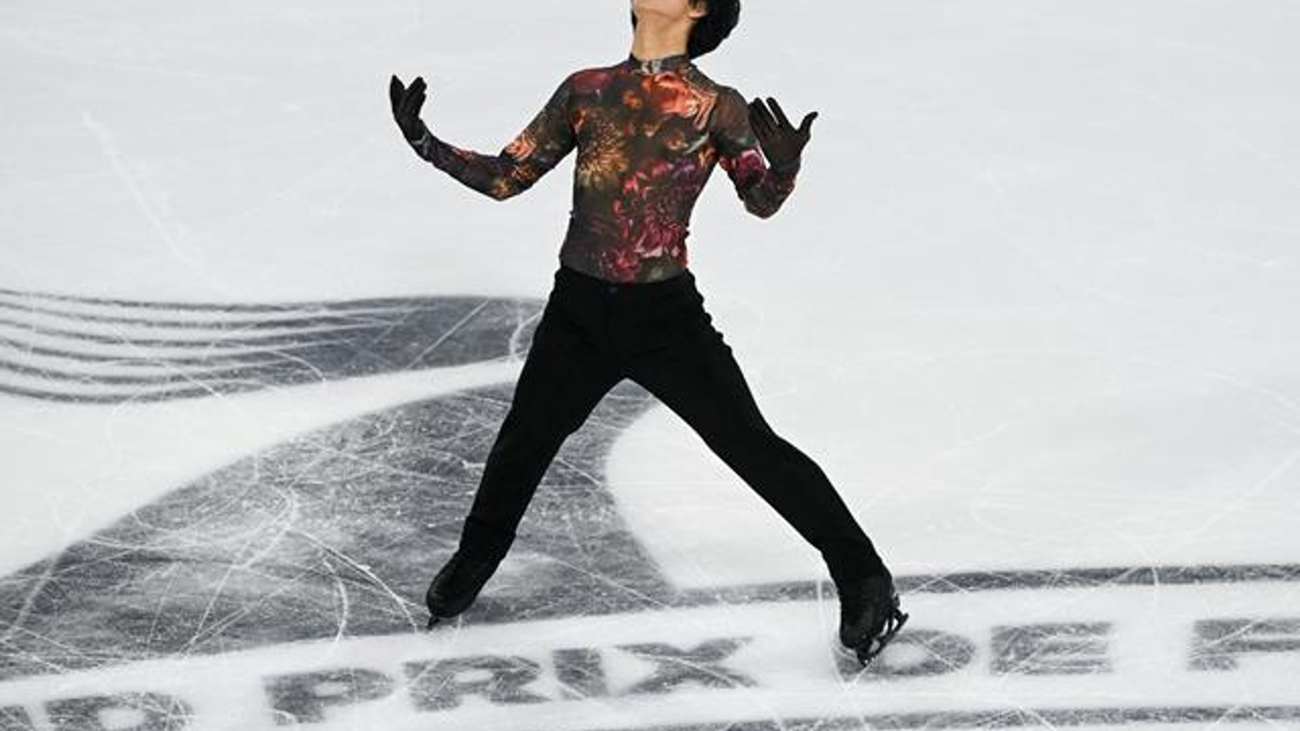 Frankreichs Adam Siao Him Fa feiert Heimsieg bei GP de France in Angers ...