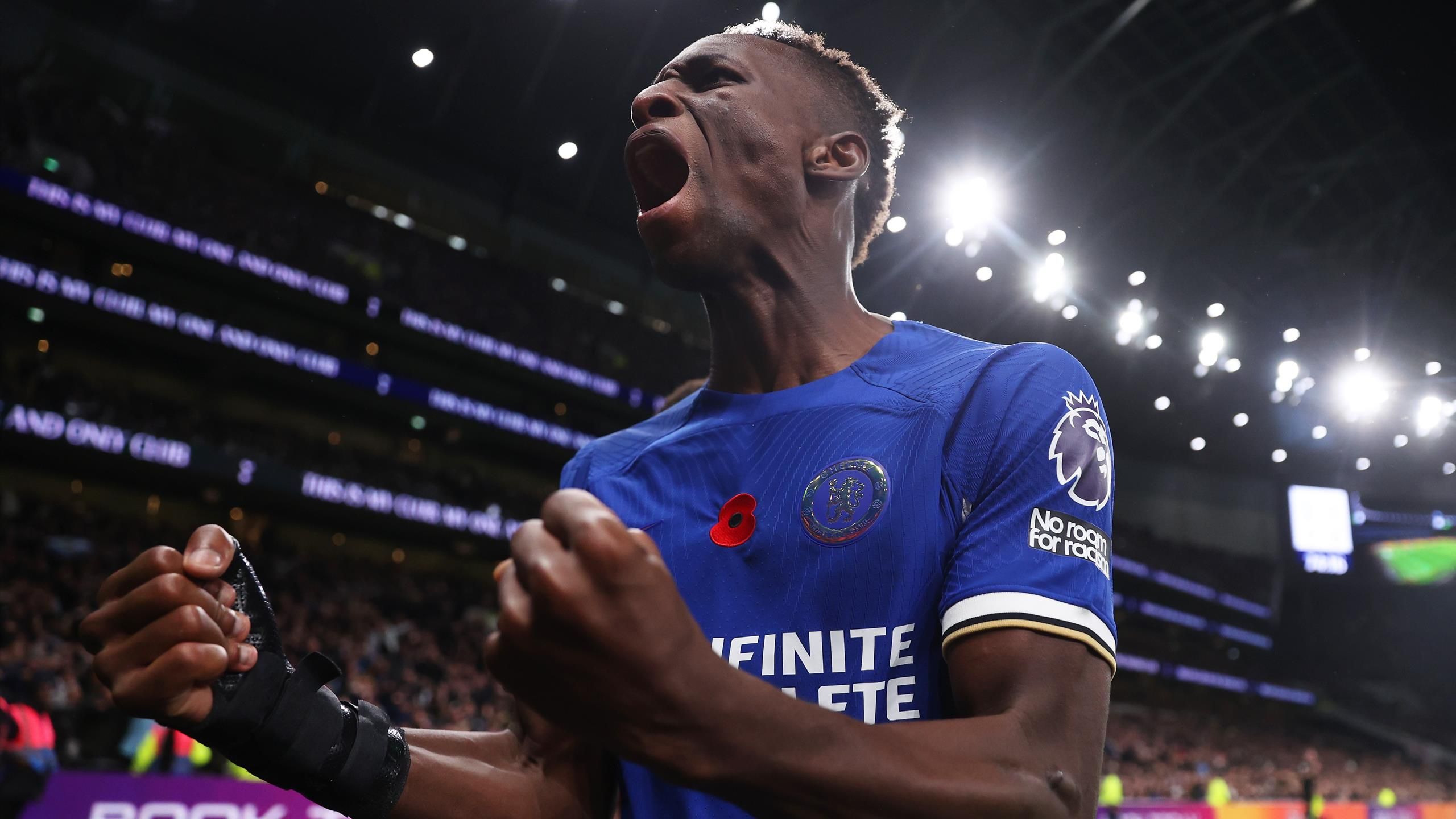 Premier League: Chelsea win crazy London derby against Tottenham Hotspur – sending off and VAR madness