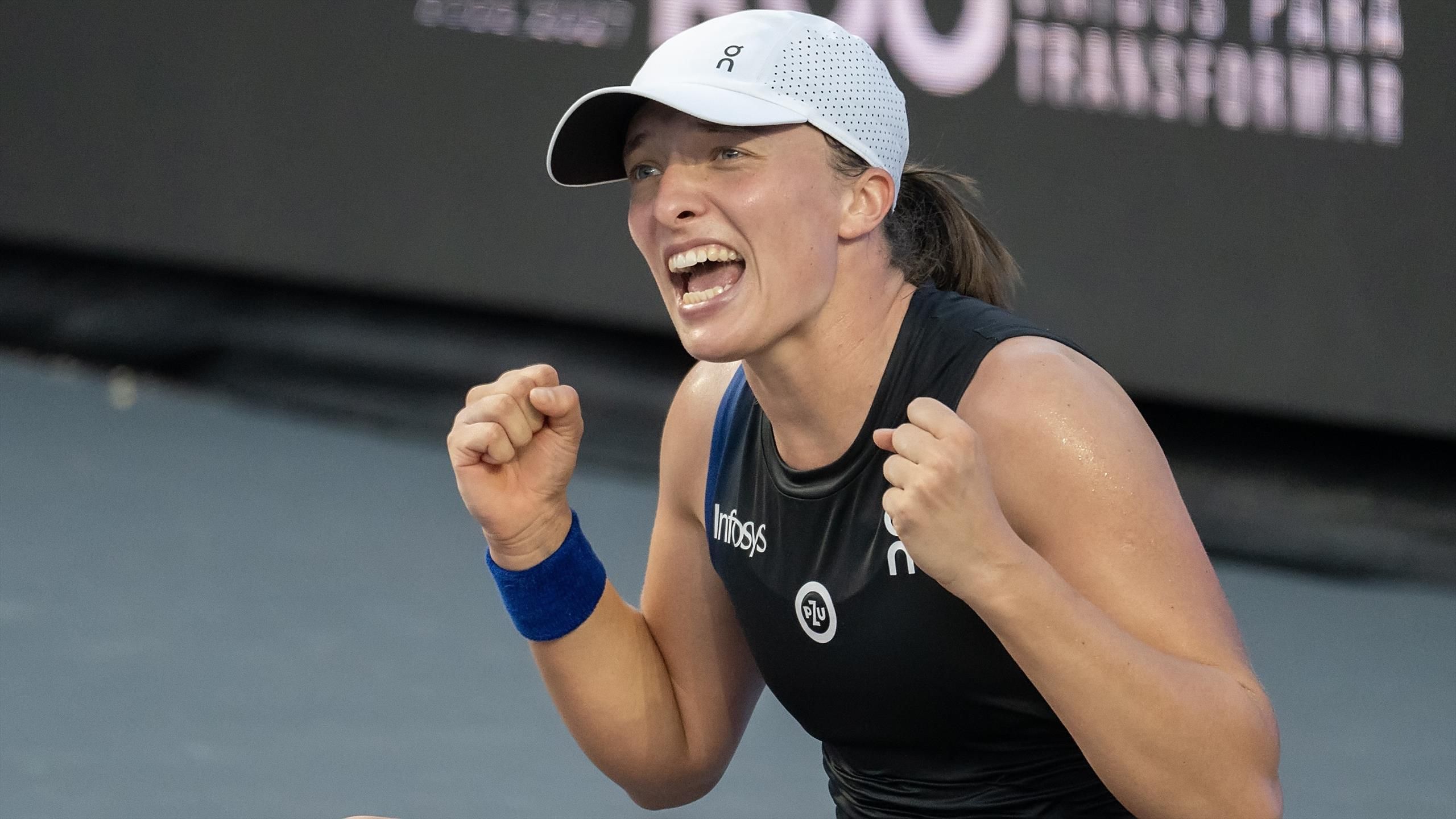 Iga Swiatek, desemnată jucătoarea anului de WTA! Lista tuturor