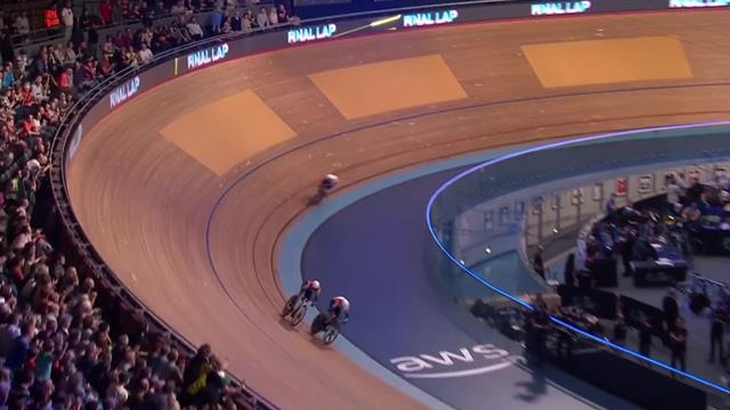 Her sikrar Anita Stenberg enorm bragd - Cycling - Track video - Eurosport
