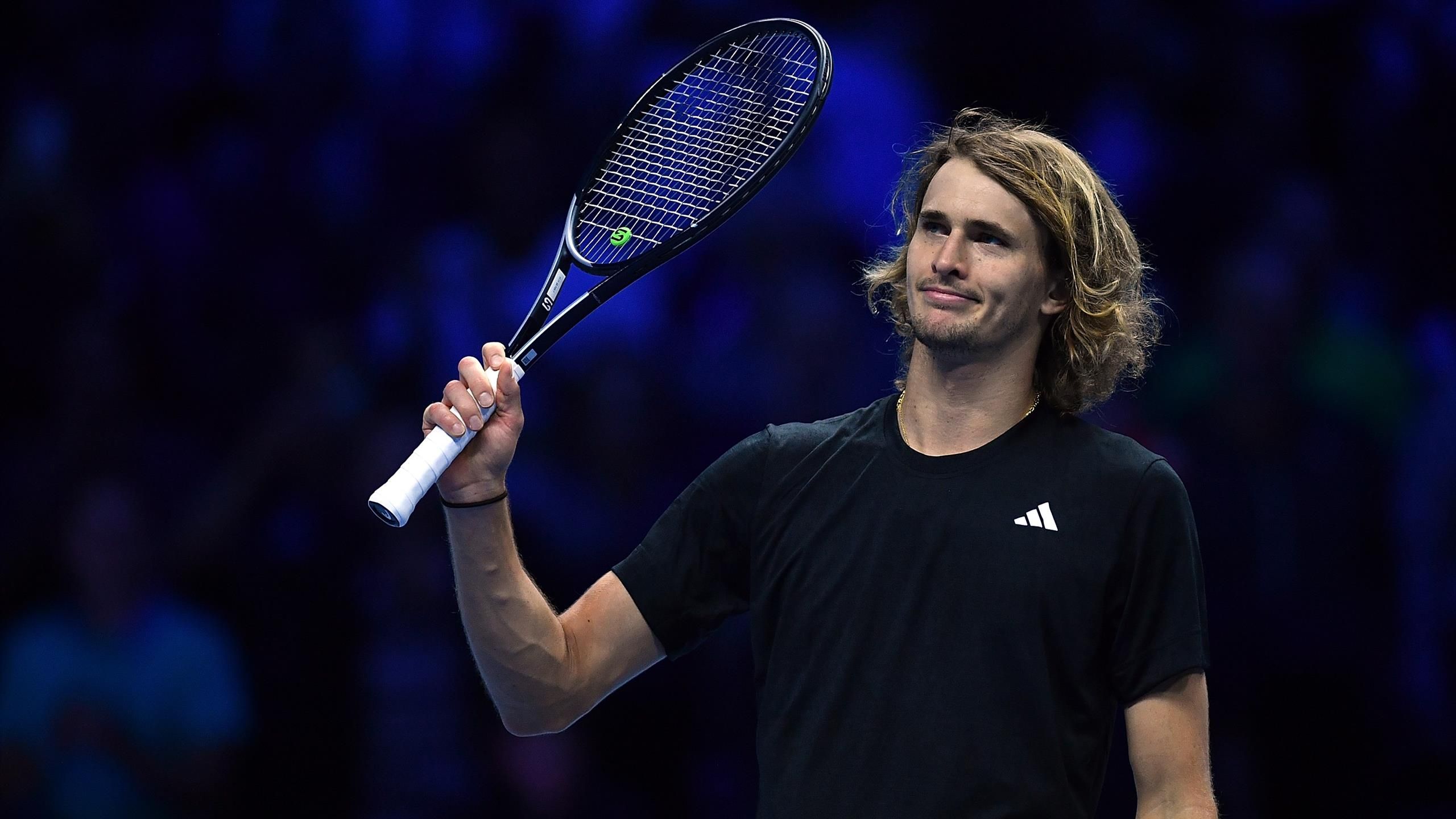 Alexander Zverev continues ATP Finals push with 50th match win of