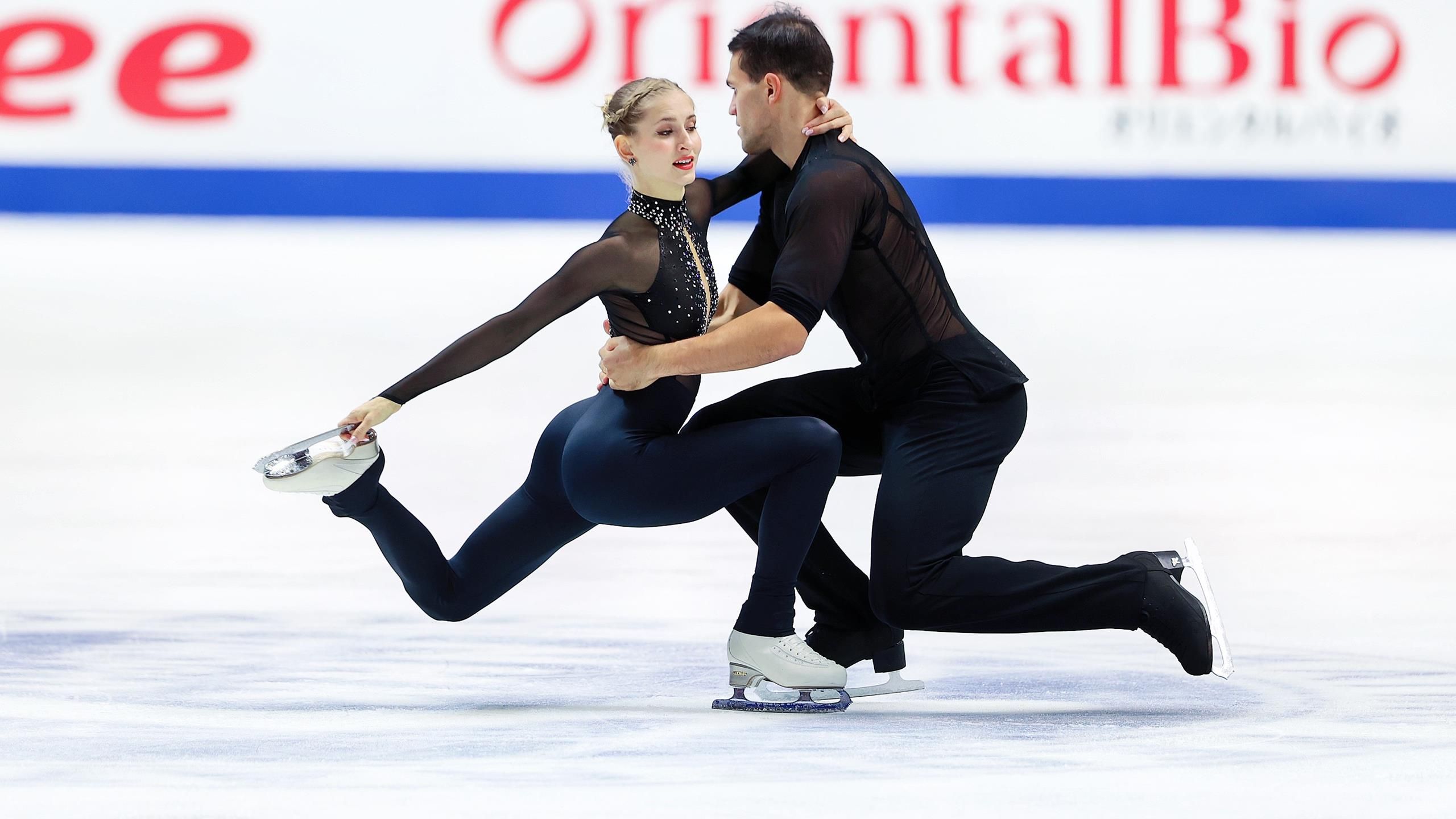 Eiskunstlauf Deutsches PaarlaufDuo Hase/Volodin gewinnt auch bei