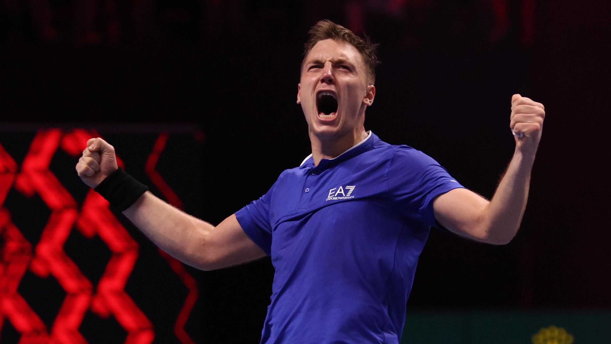 Hamad Medjedovic gewinnt Next Gen ATP Finals im Finale gegen Arthur ...
